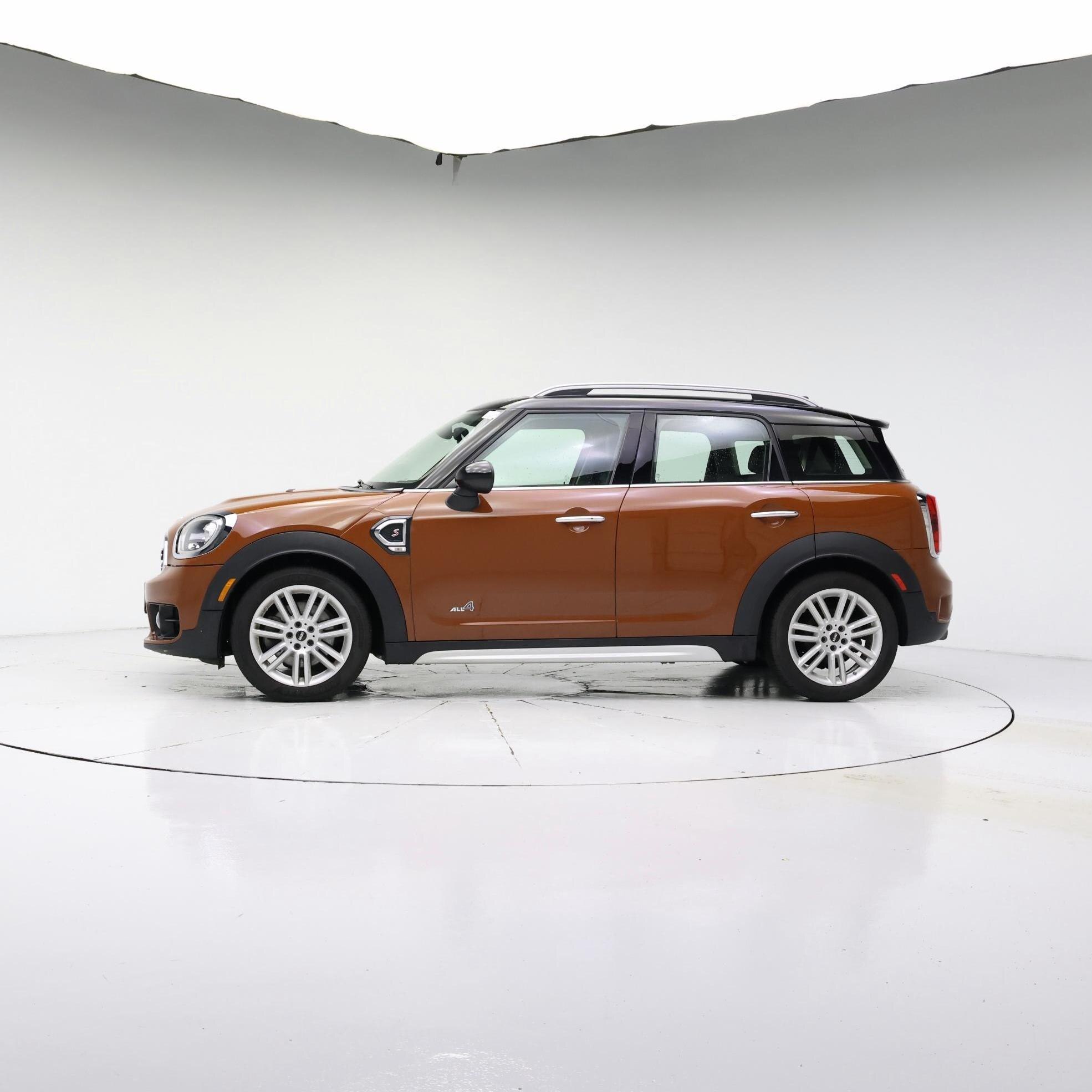 Thumbnail: 2017 MINI Cooper Countryman - 3