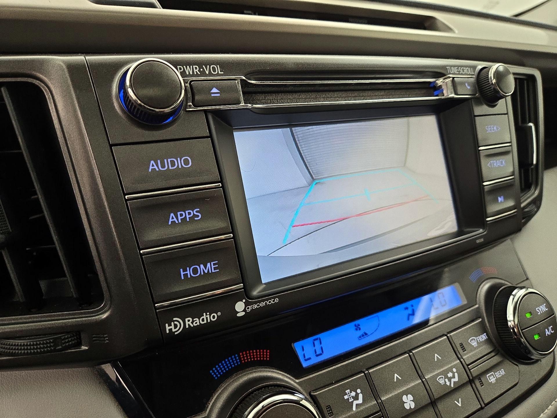 Thumbnail: 2015 Toyota RAV4 - 14