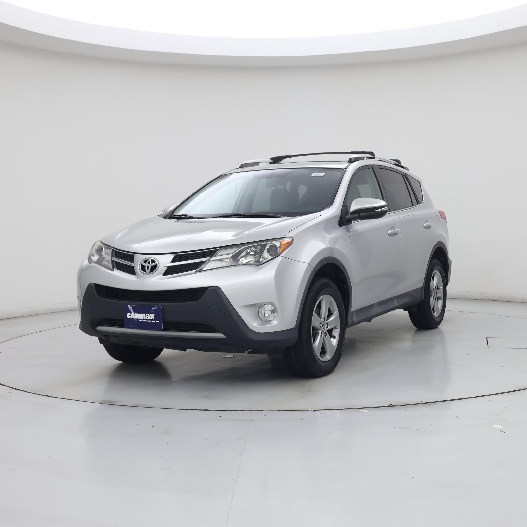 Thumbnail: 2015 Toyota RAV4 - 4