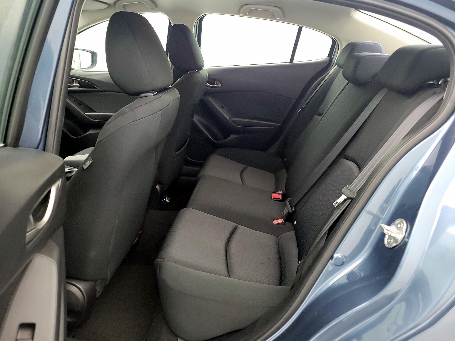 Thumbnail: 2014 Mazda Mazda3 - 18