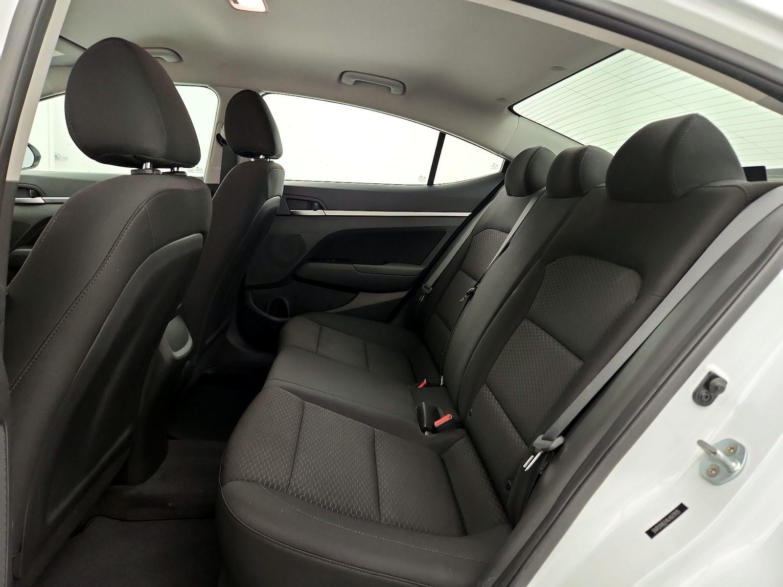 2020 Hyundai Elantra SEL - Photo 20