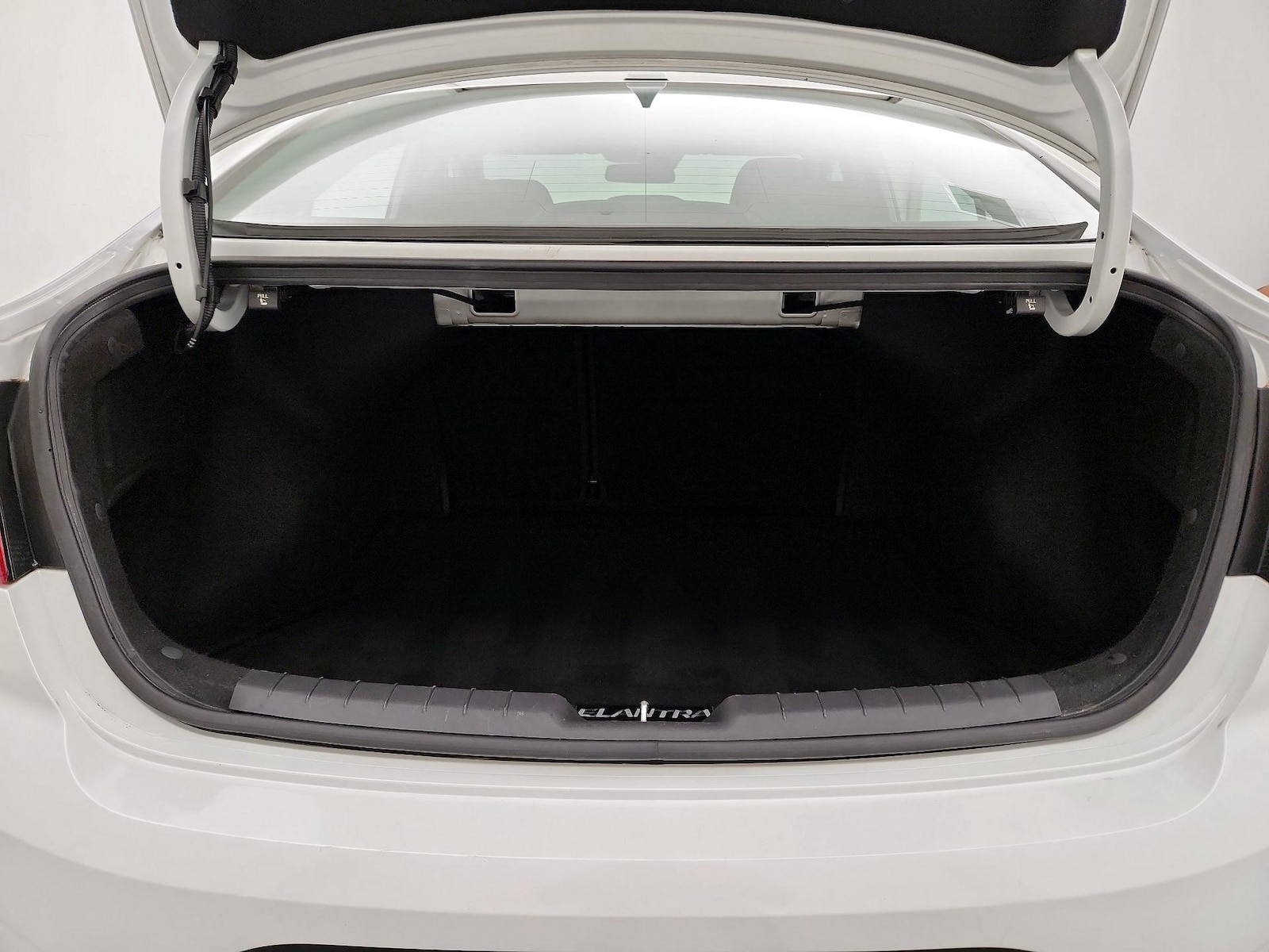 2020 Hyundai Elantra SEL - Photo 21