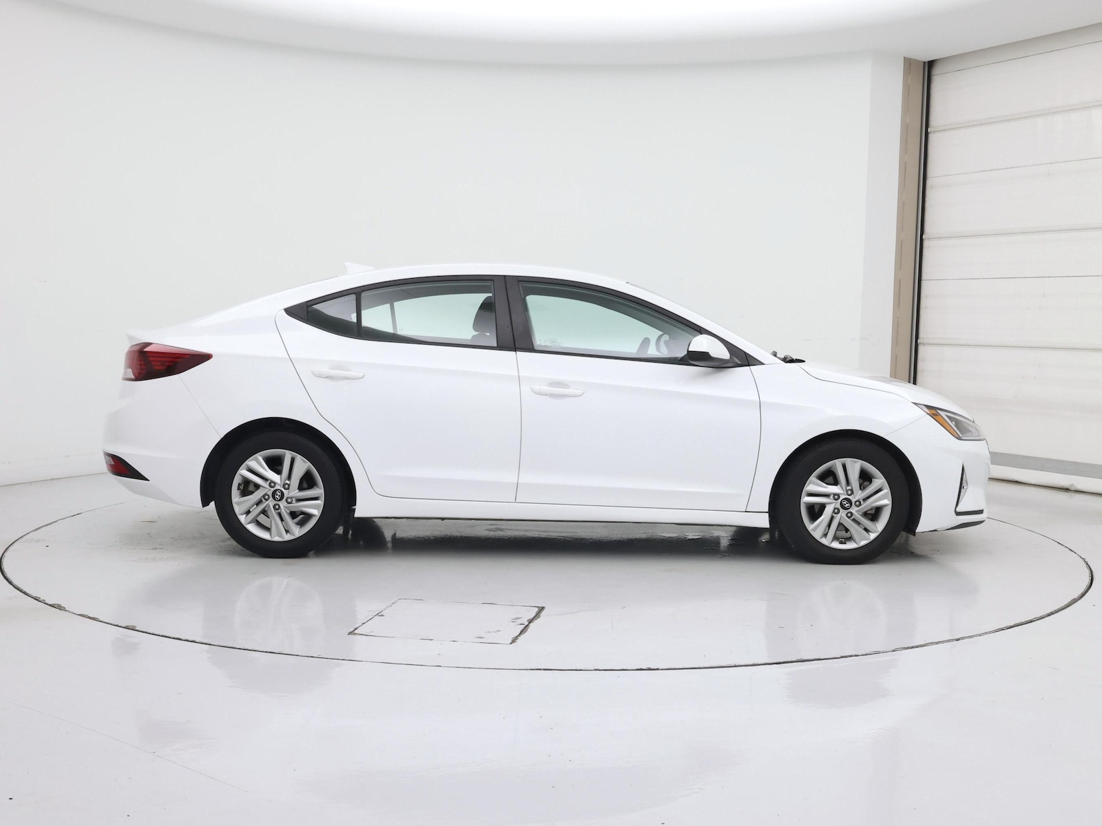 2020 Hyundai Elantra SEL - Photo 8