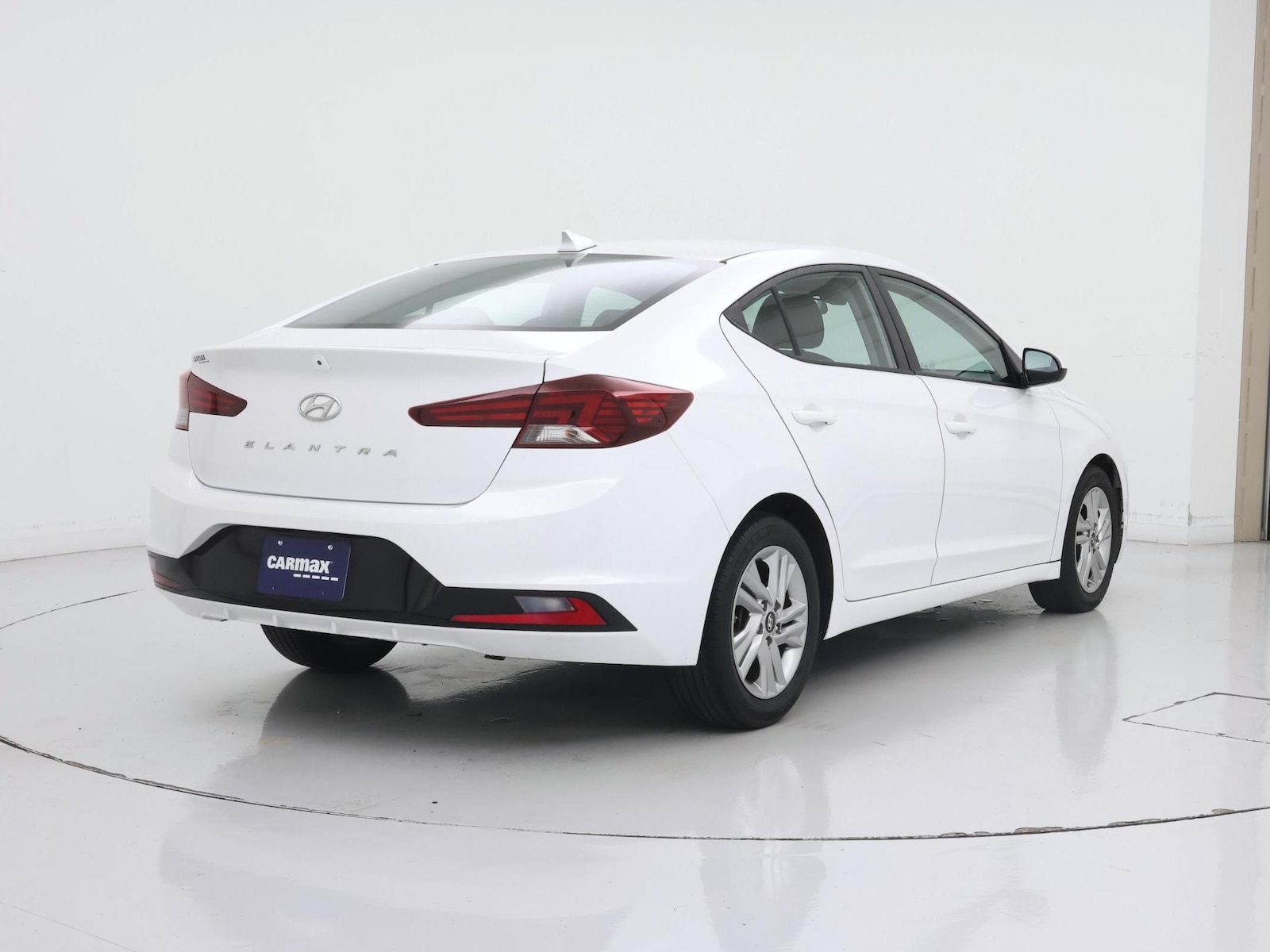 2020 Hyundai Elantra SEL - Photo 9