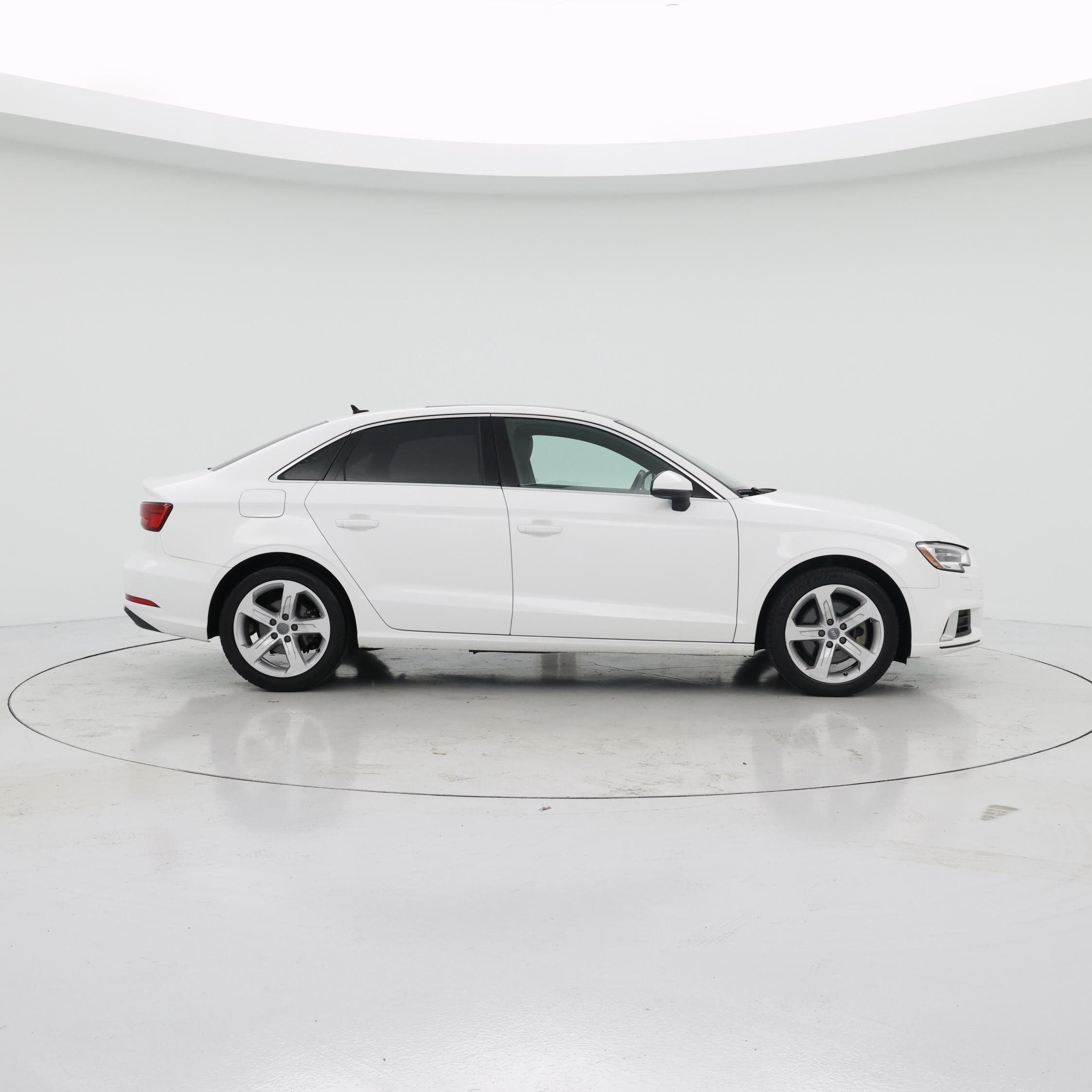 Thumbnail: 2019 Audi A3 - 7