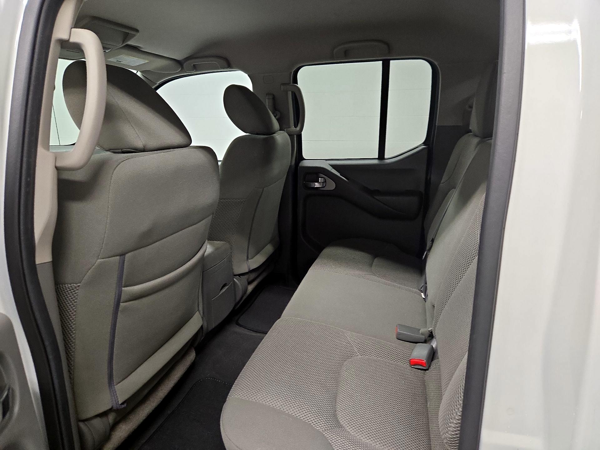 Thumbnail: 2021 Nissan Frontier - 19