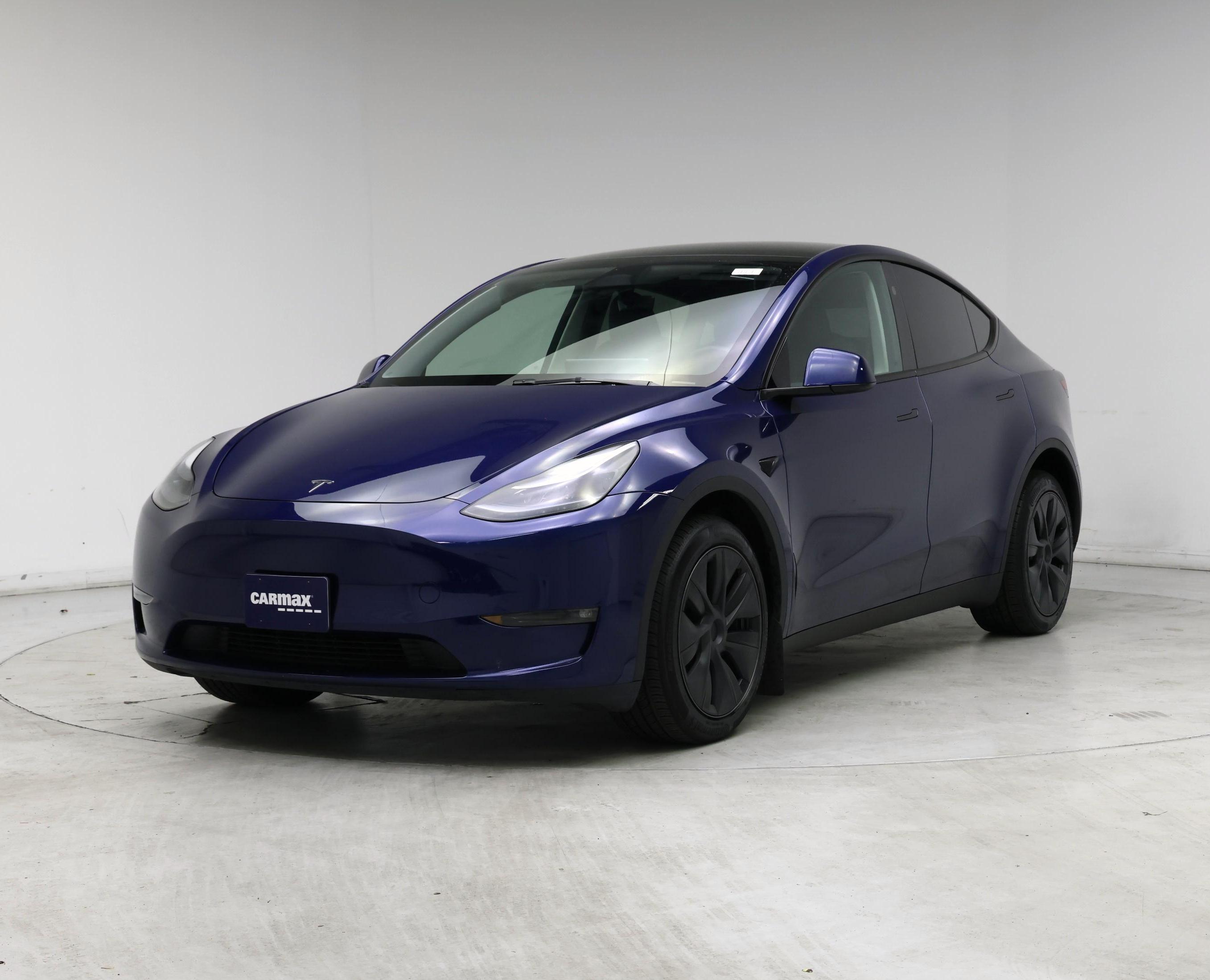 Thumbnail: 2025 Tesla Model Y - 4