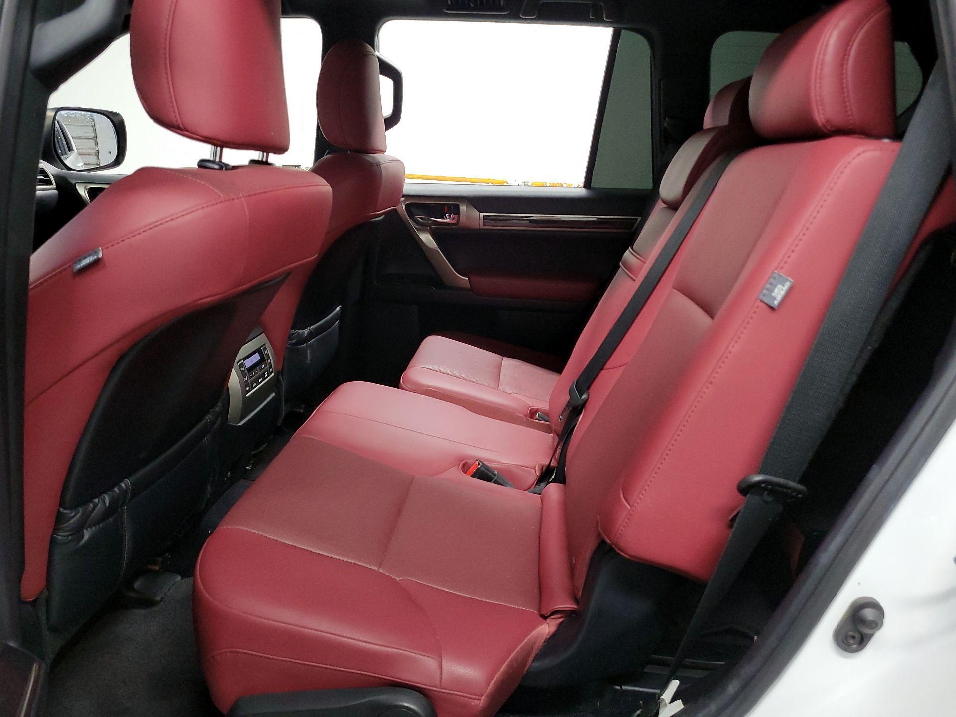 Thumbnail: 2020 Lexus GX - 15