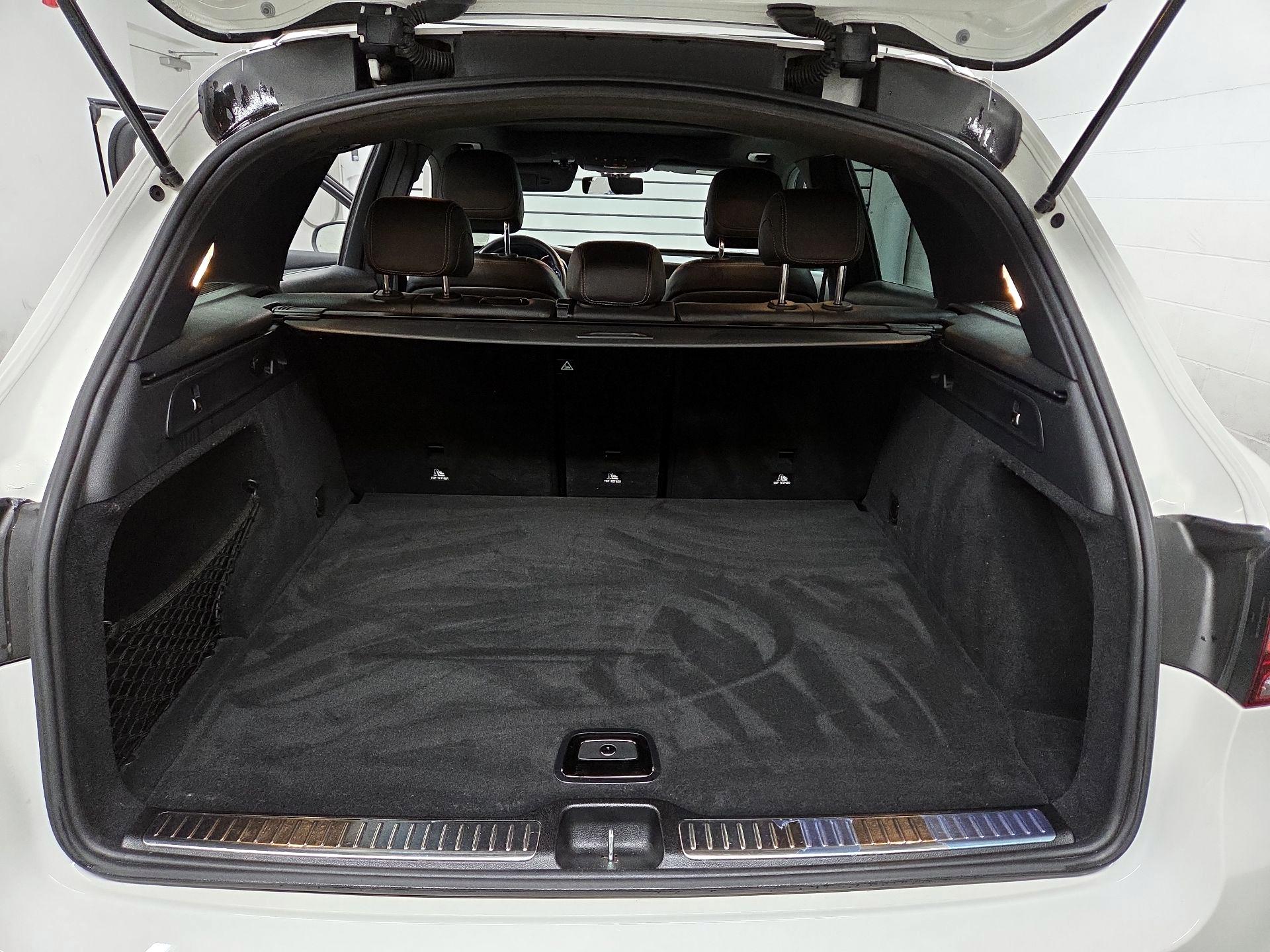 Thumbnail: 2021 Mercedes-Benz GLC - 16