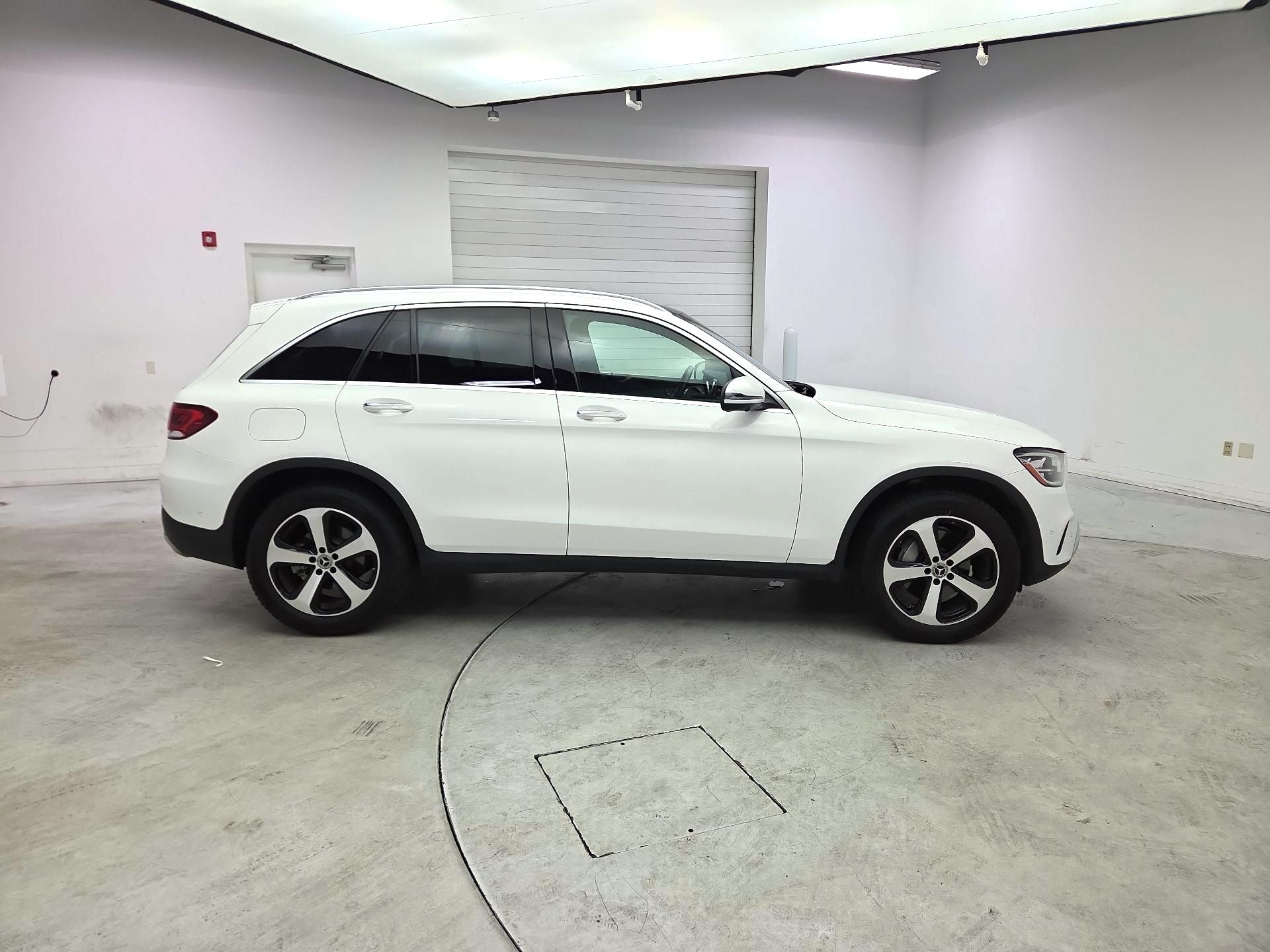 Thumbnail: 2021 Mercedes-Benz GLC - 4