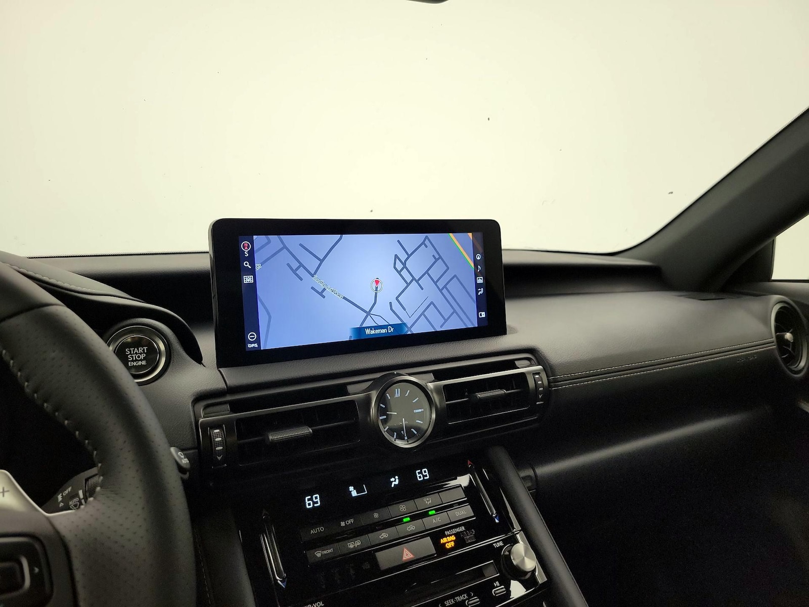 2025 Lexus IS 350 F SPORT - Photo 15