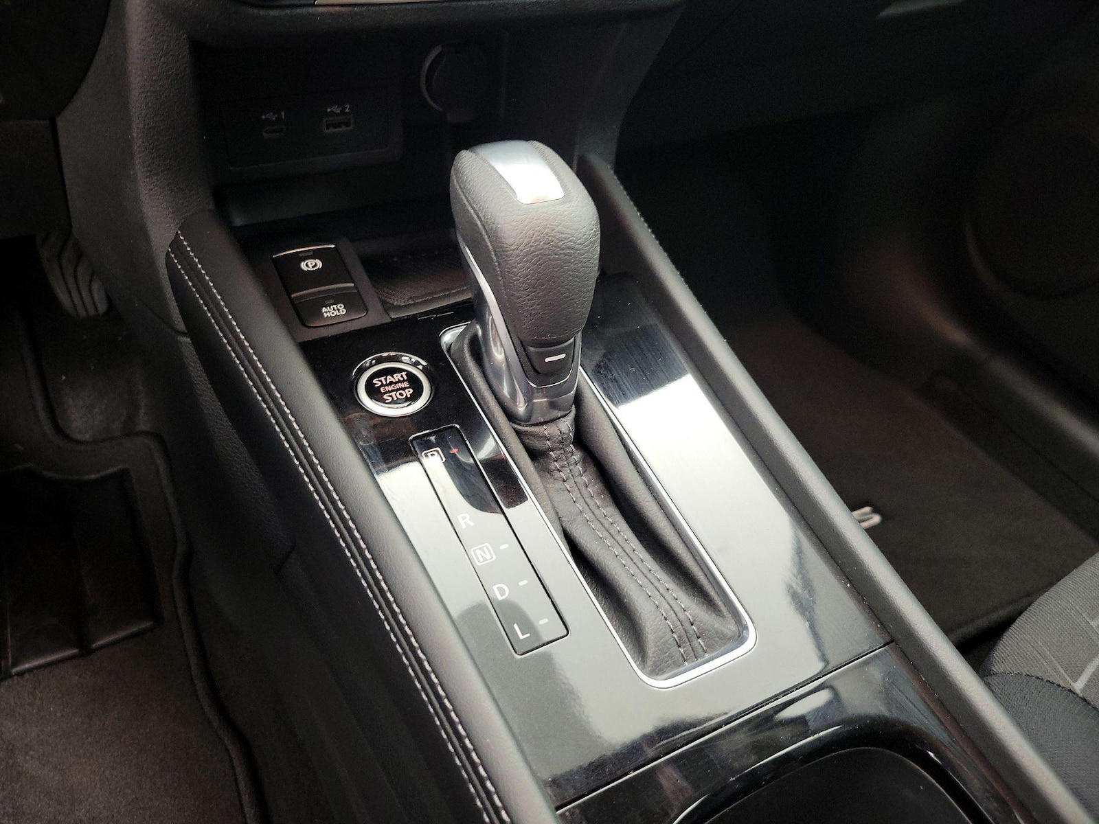 2024 Nissan Kicks SV - Photo 18