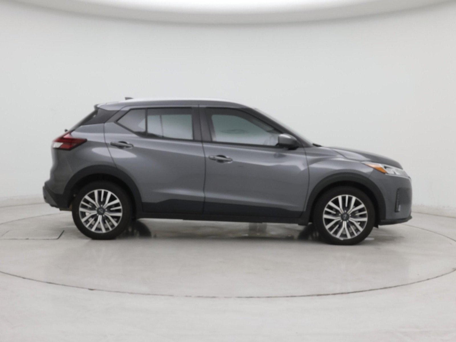 2024 Nissan Kicks SV - Photo 8