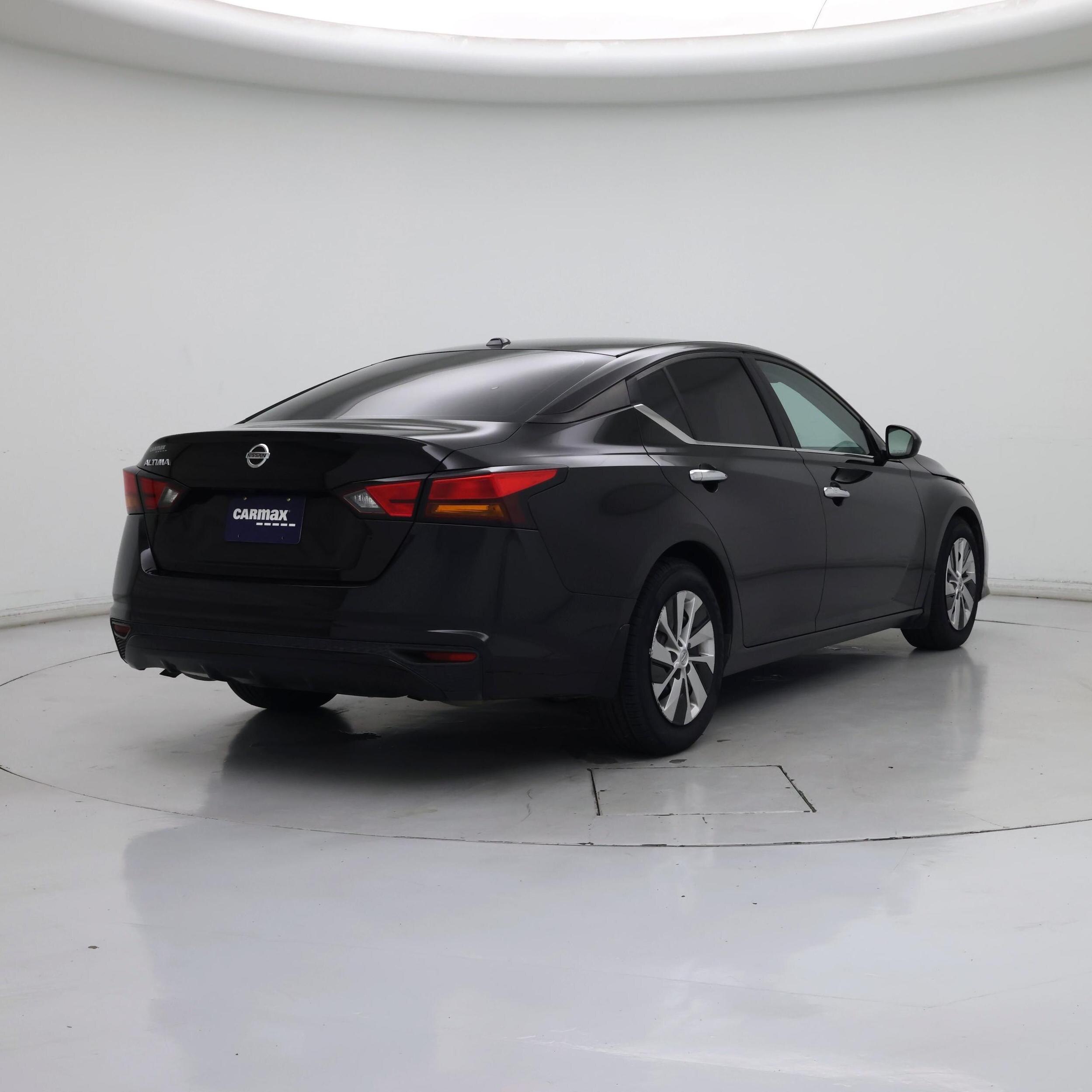 Thumbnail: 2019 Nissan Altima - 8