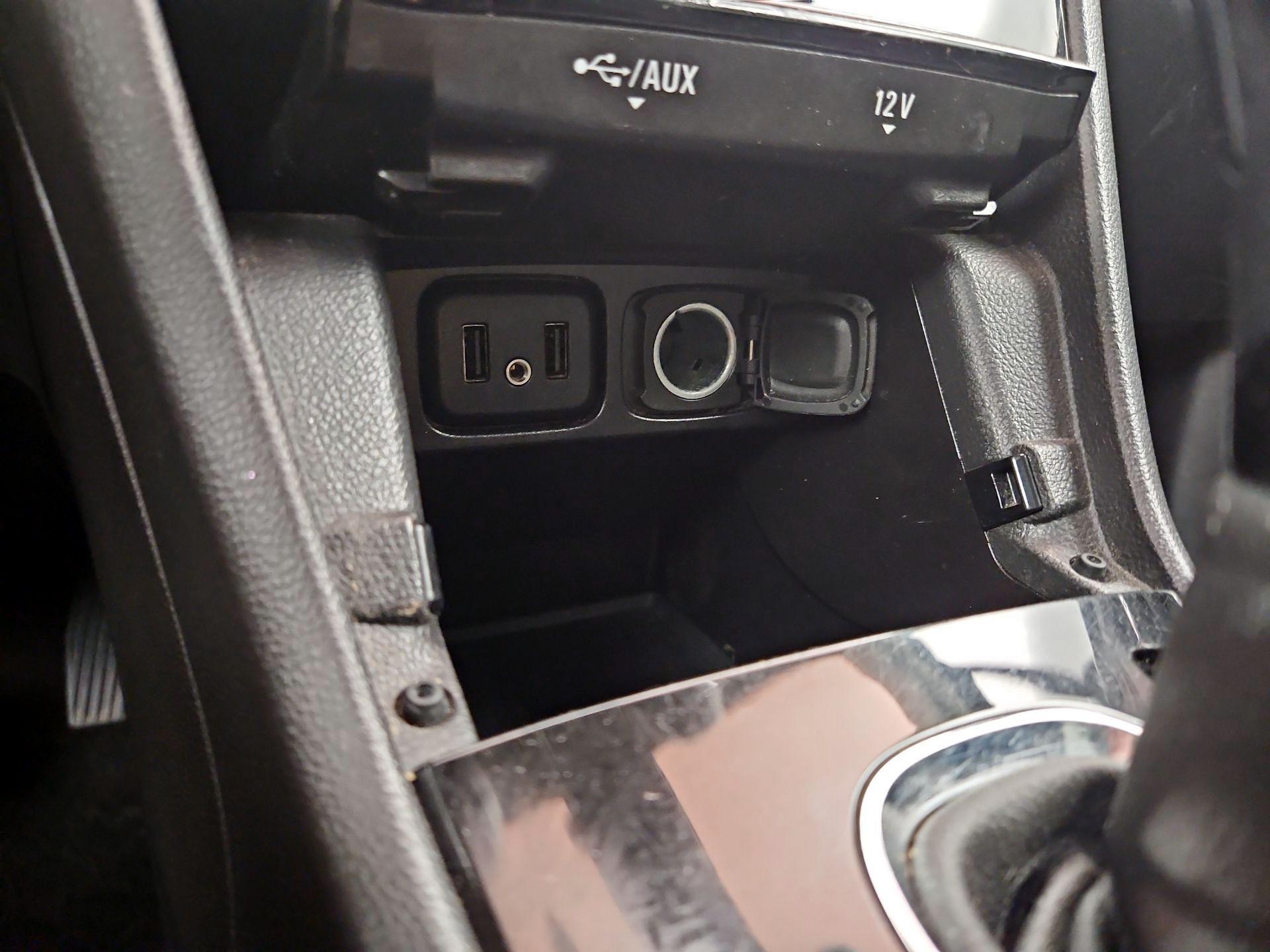 Thumbnail: 2018 Buick Encore - 18