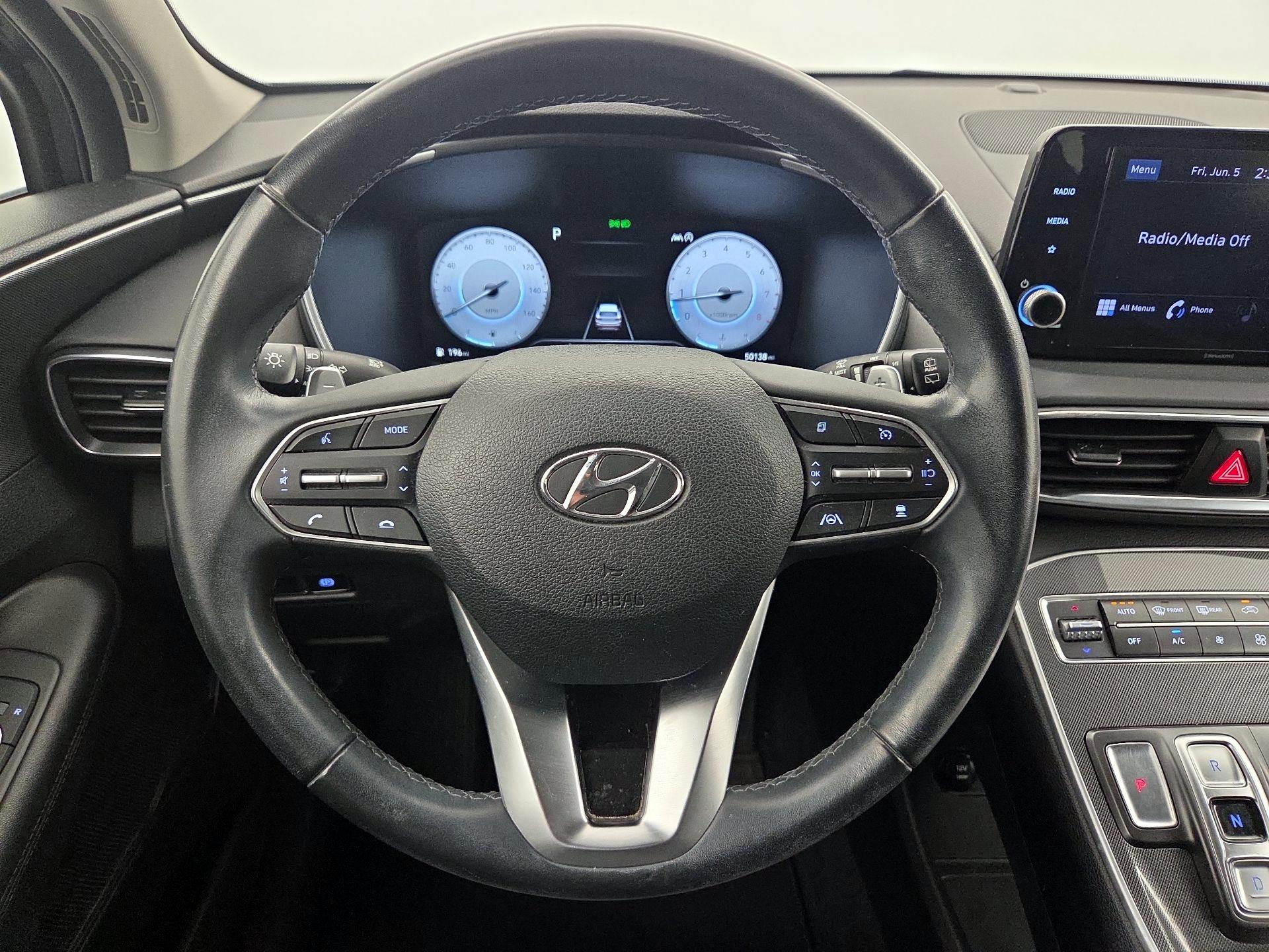 Thumbnail: 2022 Hyundai Santa Fe - 10