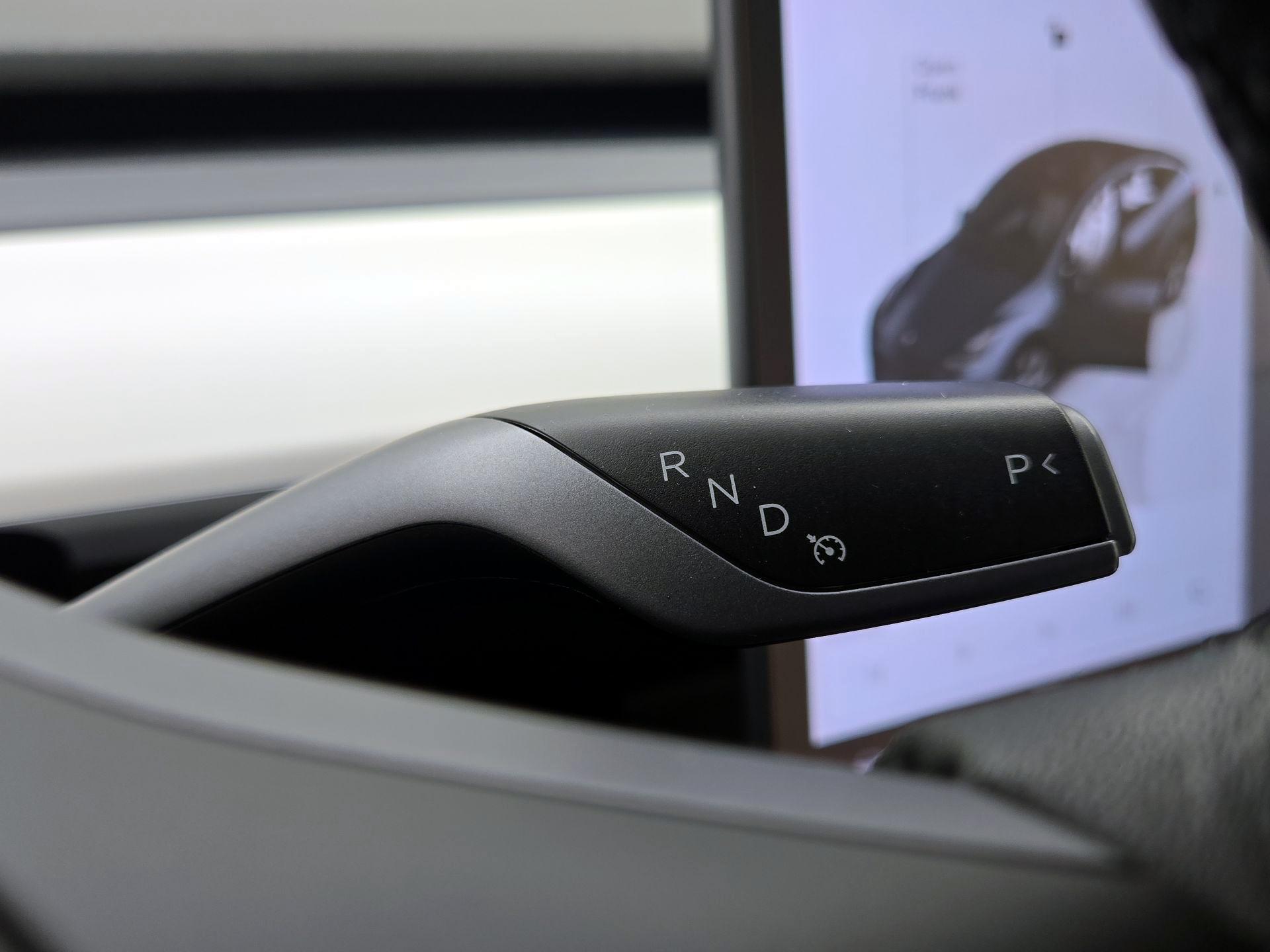 Thumbnail: 2022 Tesla Model Y - 17