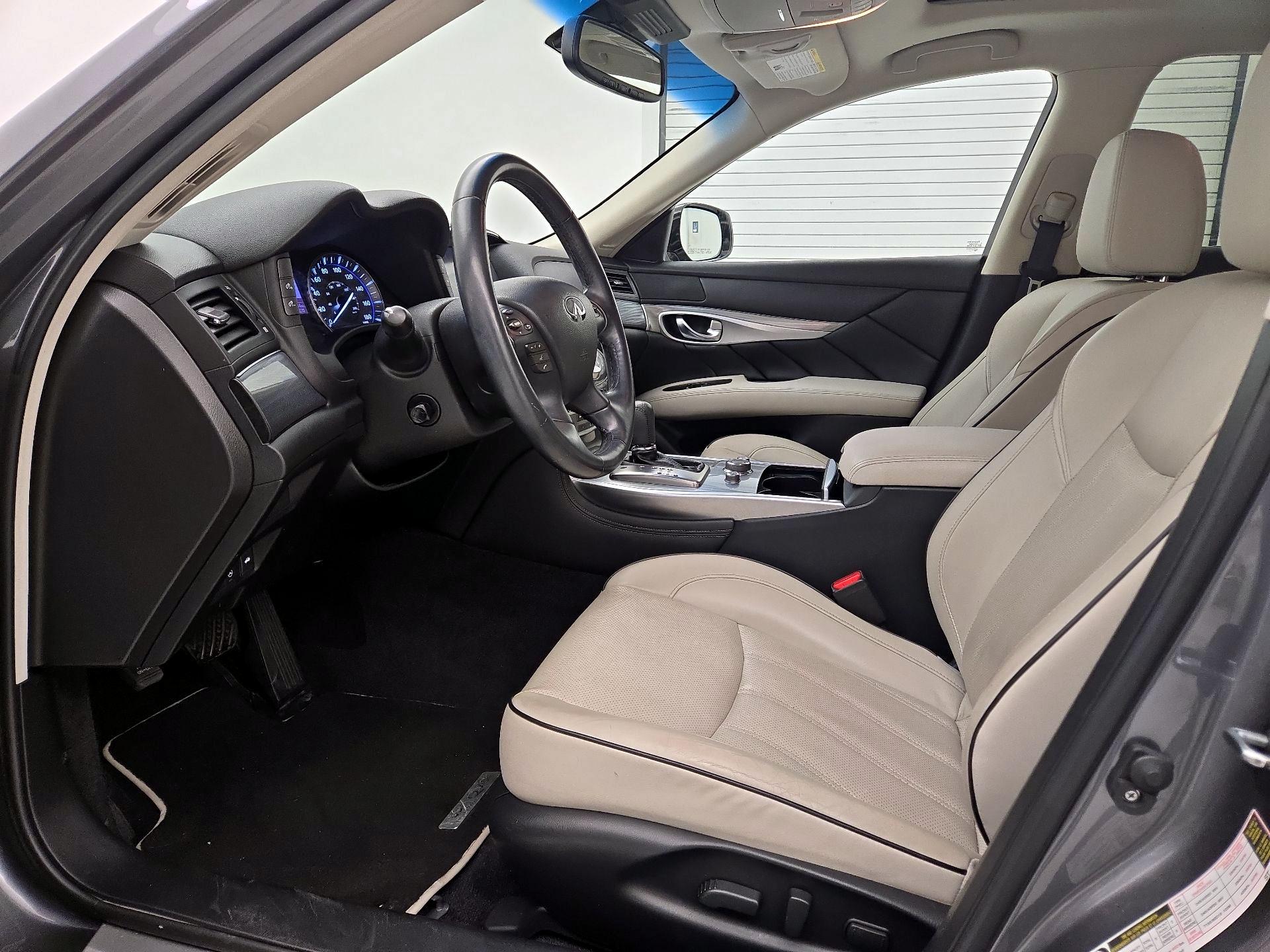 Thumbnail: 2018 INFINITI Q70 - 11