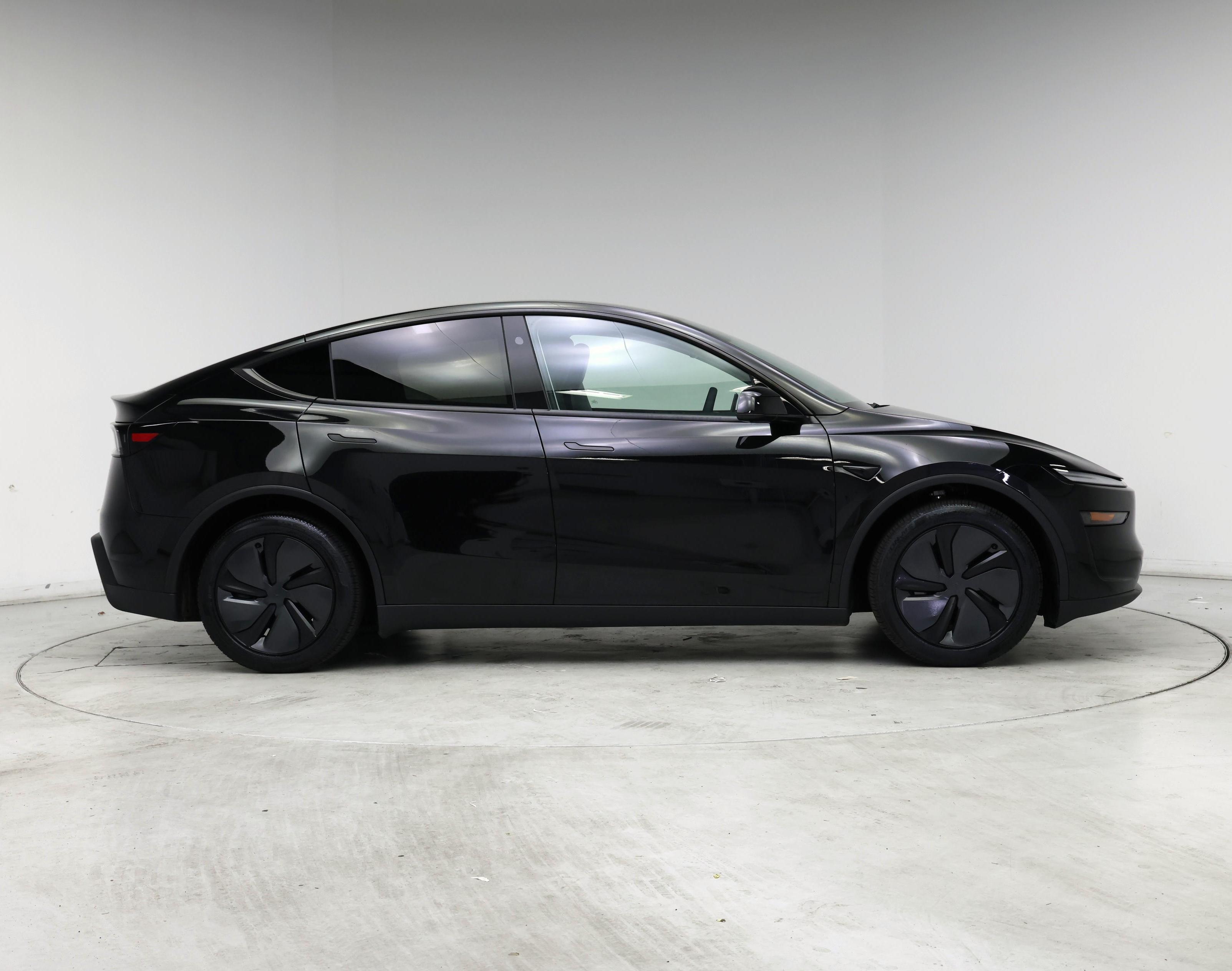 Thumbnail: 2026 Tesla Model Y - 7