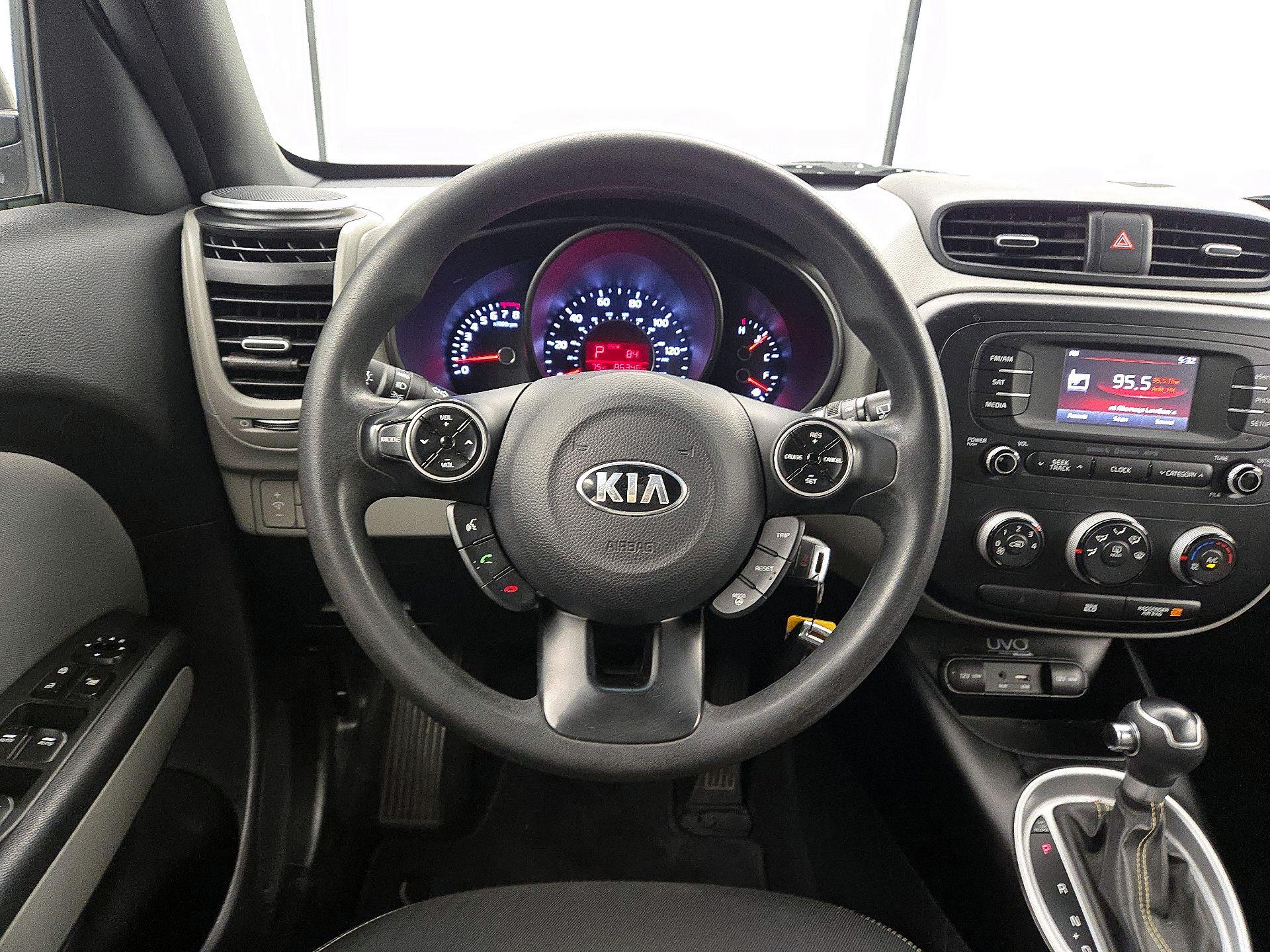 Thumbnail: 2015 Kia Soul - 10