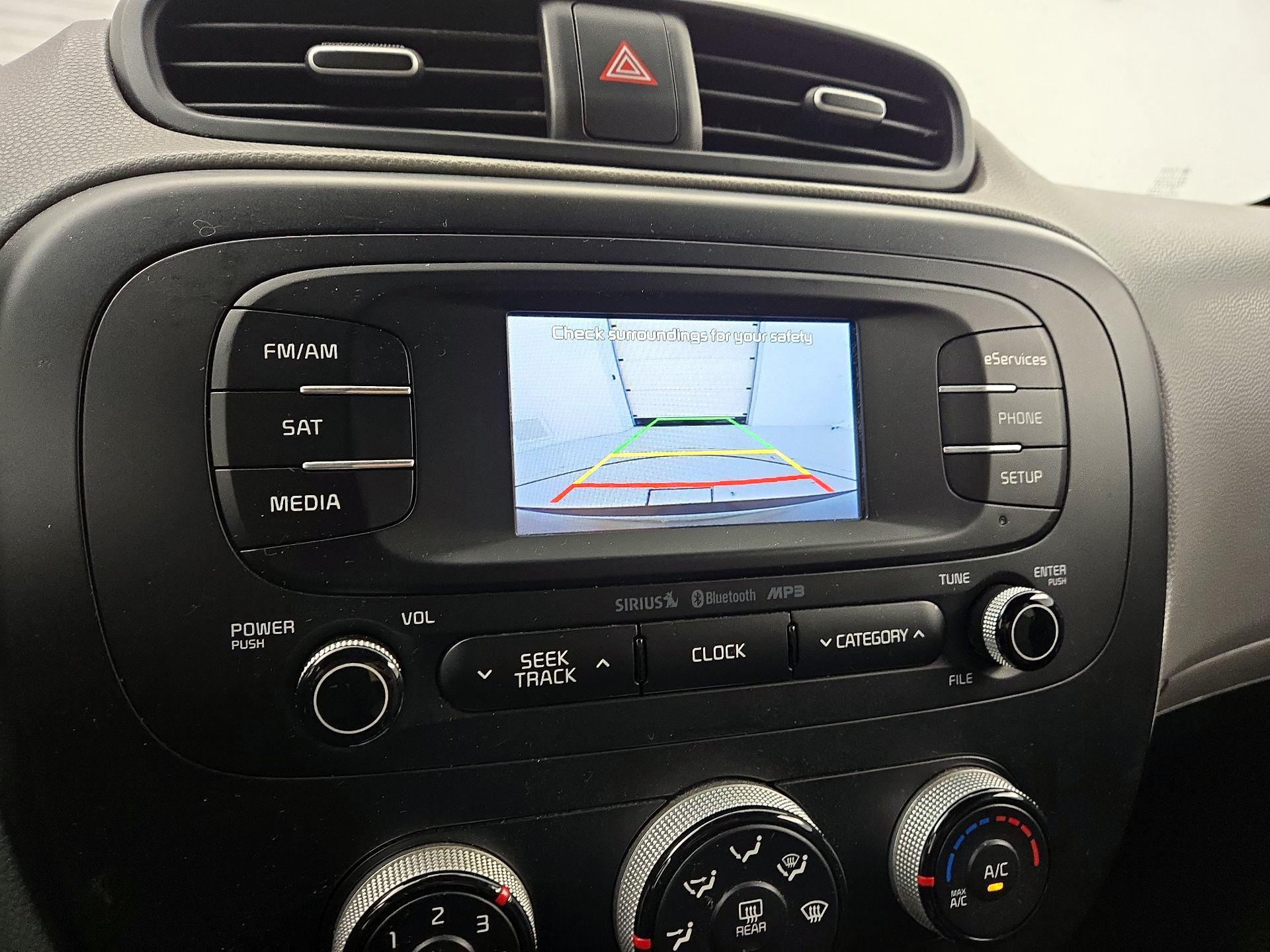 Thumbnail: 2015 Kia Soul - 14