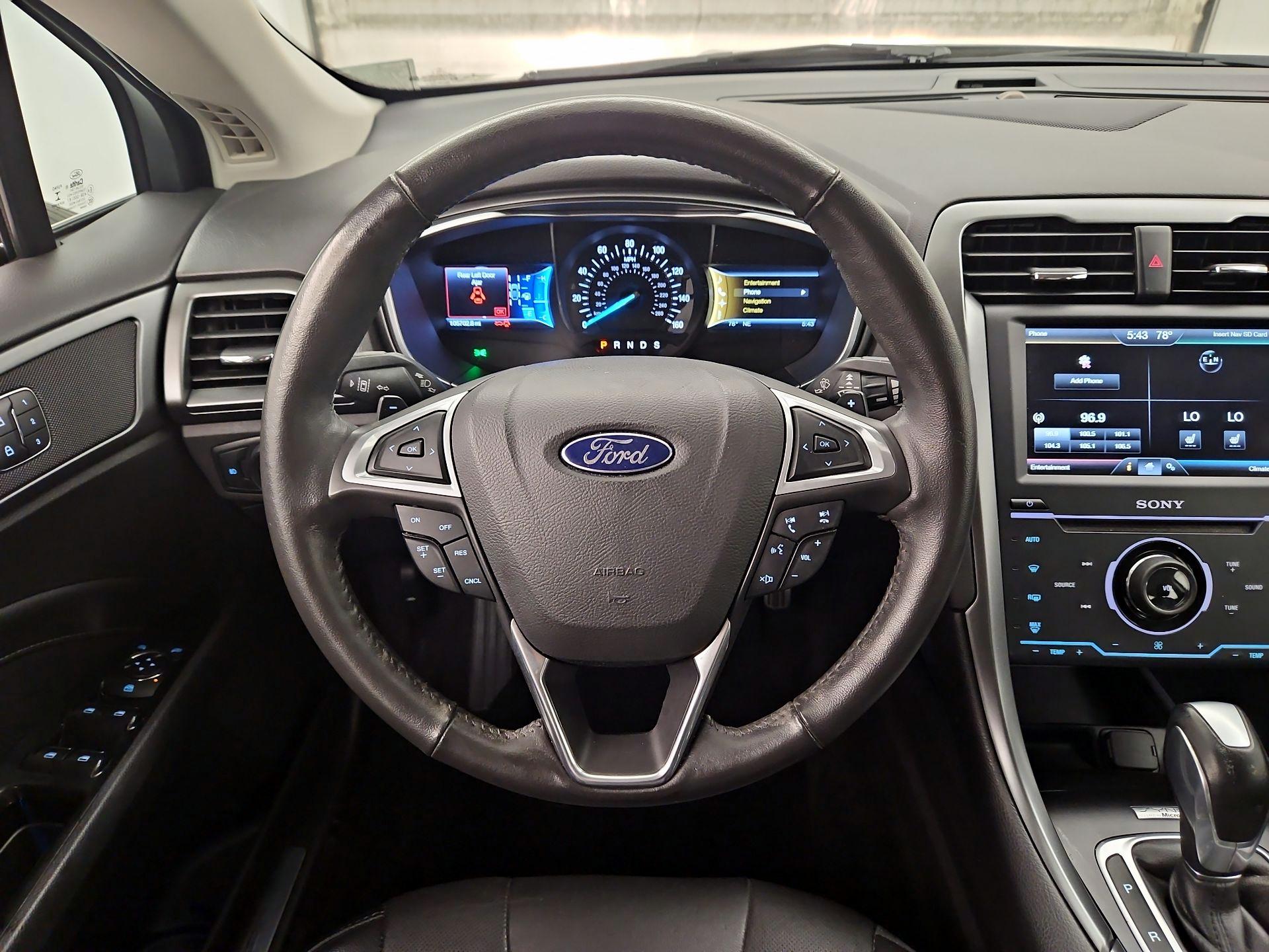 Thumbnail: 2014 Ford Fusion - 10
