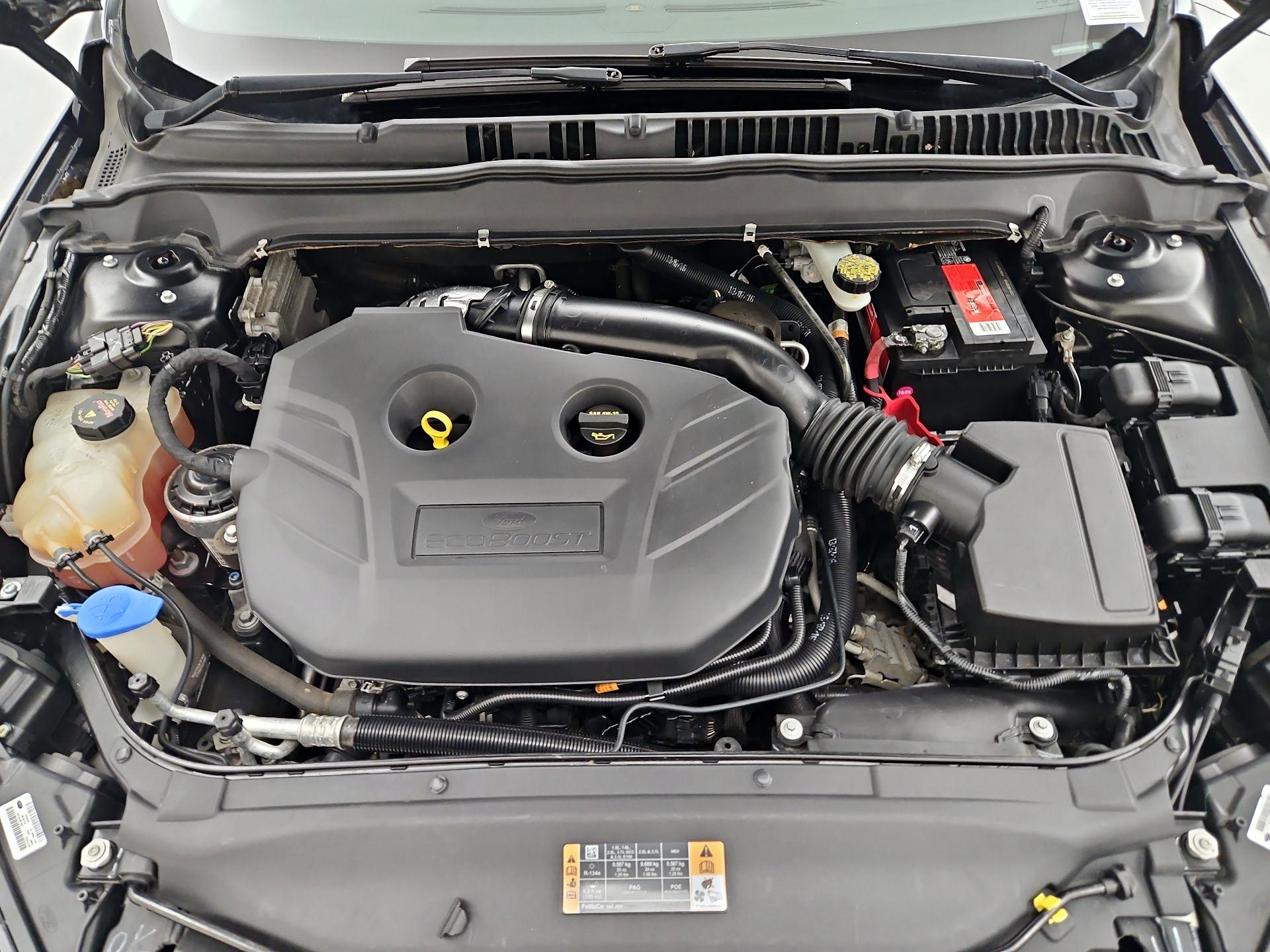 Thumbnail: 2014 Ford Fusion - 20