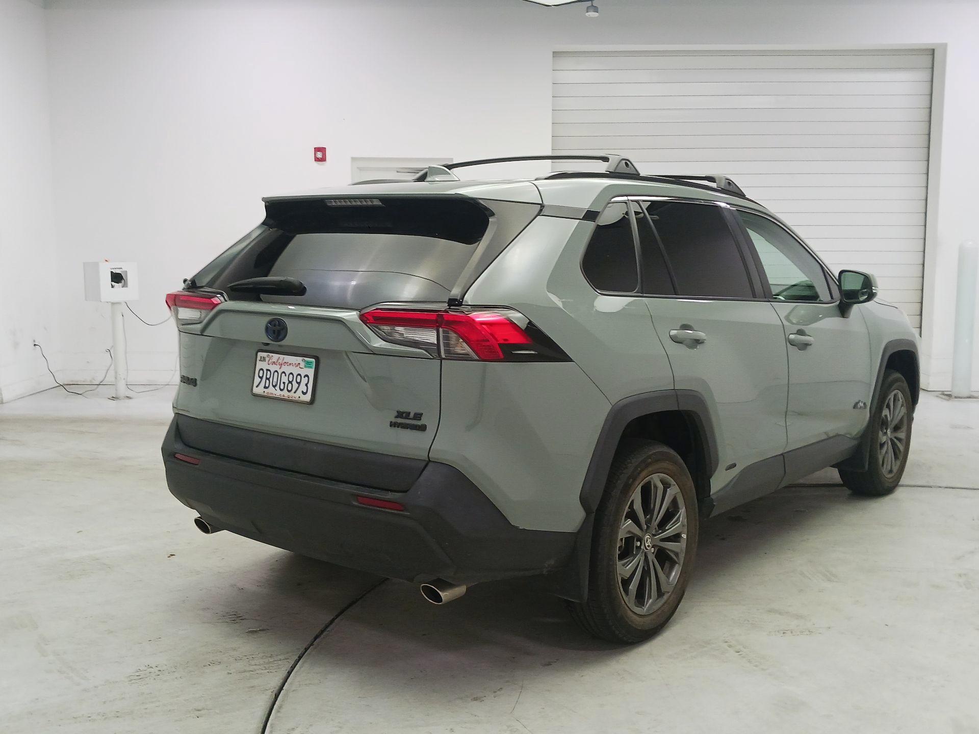 Thumbnail: 2022 Toyota RAV4 - 5