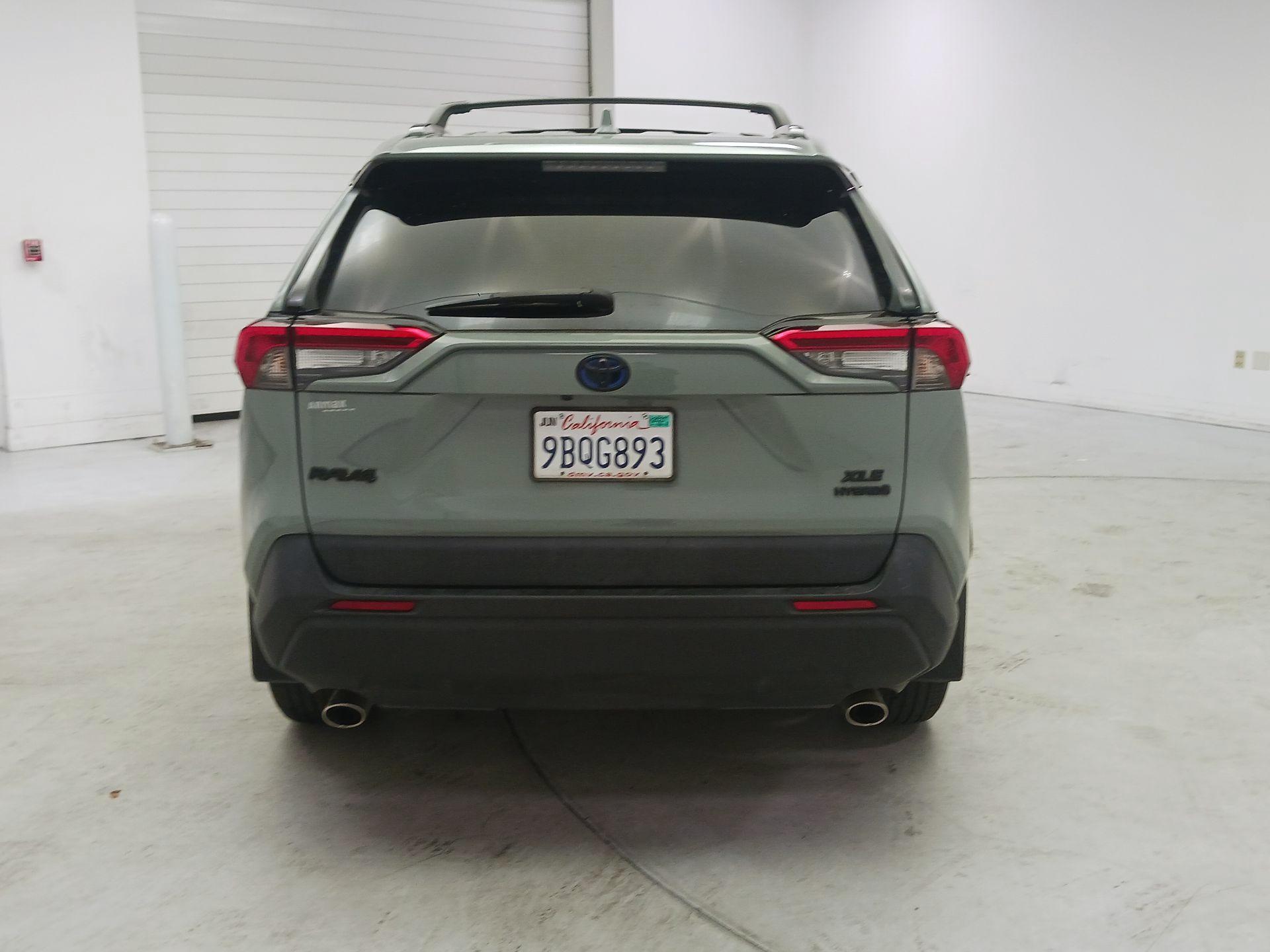 Thumbnail: 2022 Toyota RAV4 - 6