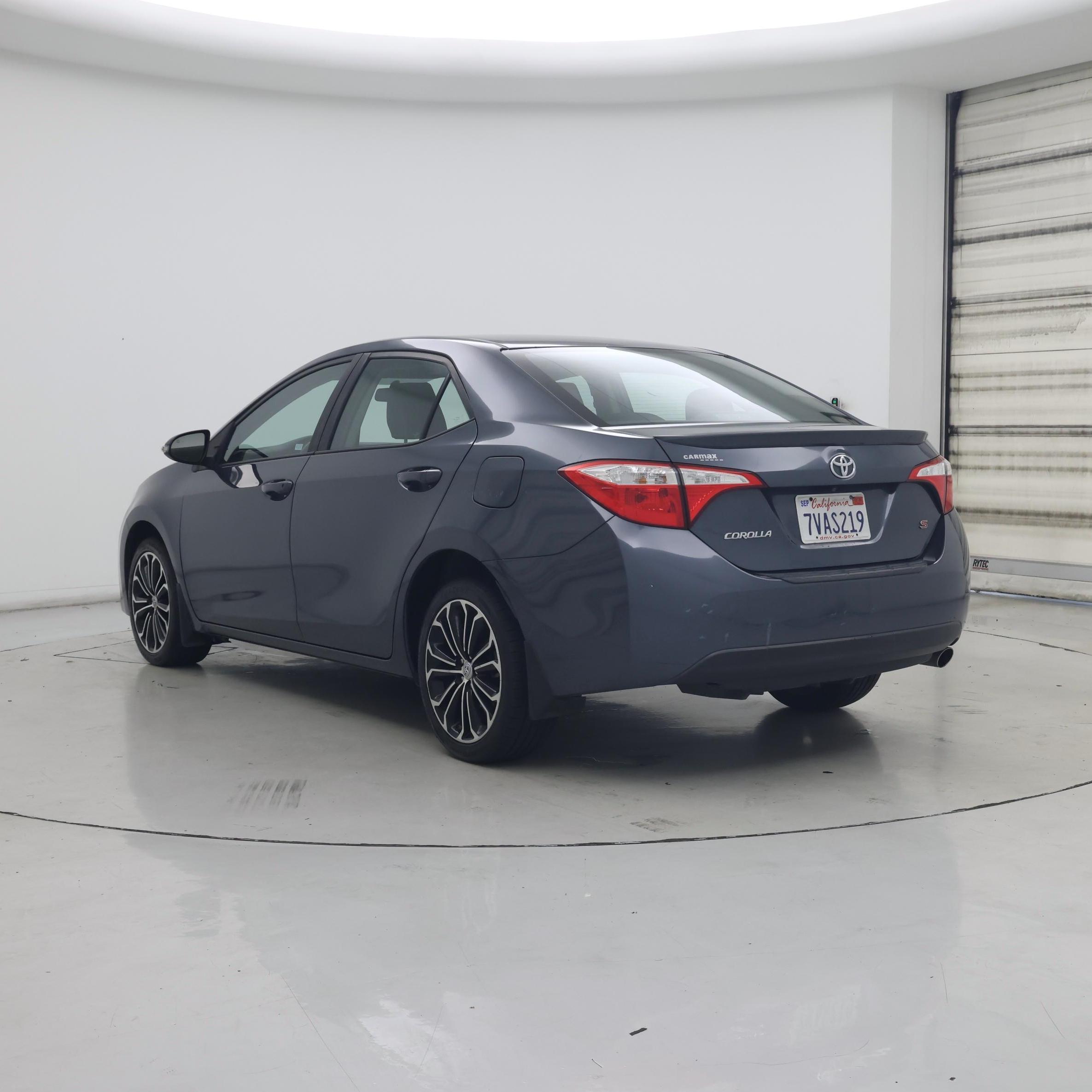 Thumbnail: 2016 Toyota Corolla - 2