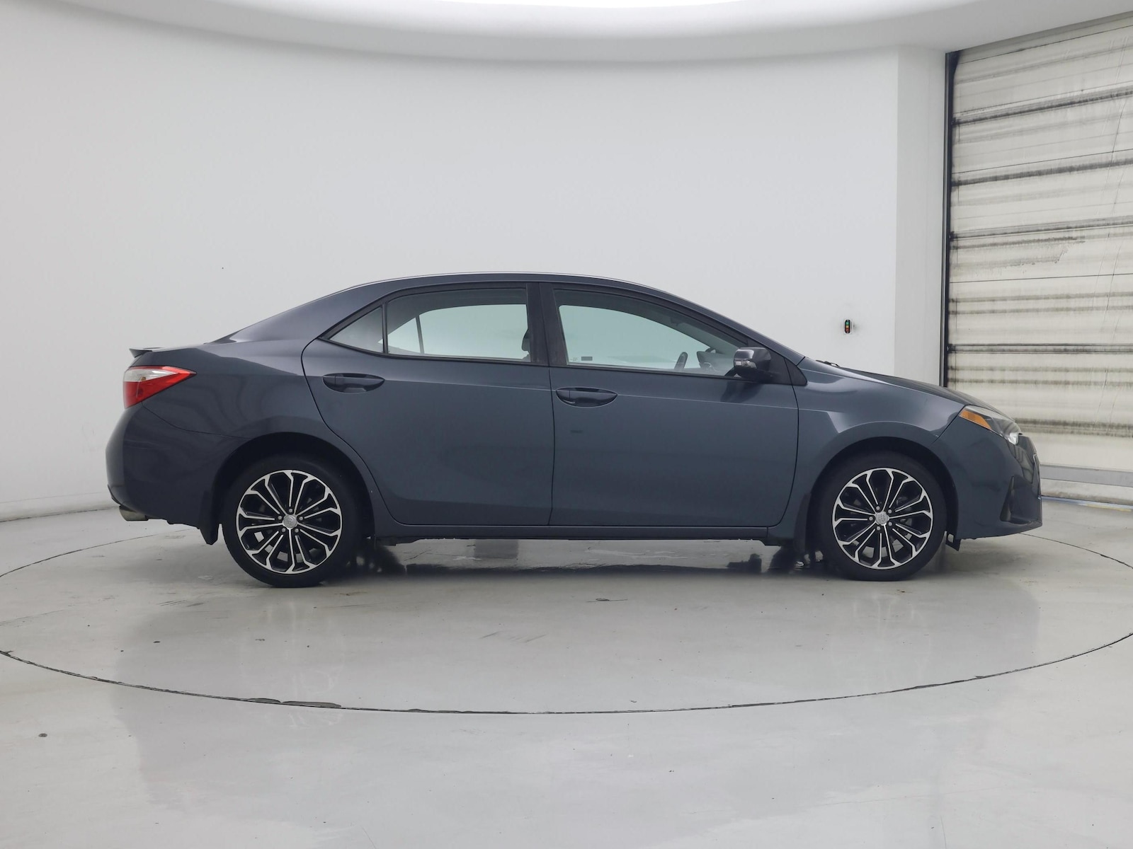 2016 Toyota Corolla S Plus - Photo 8
