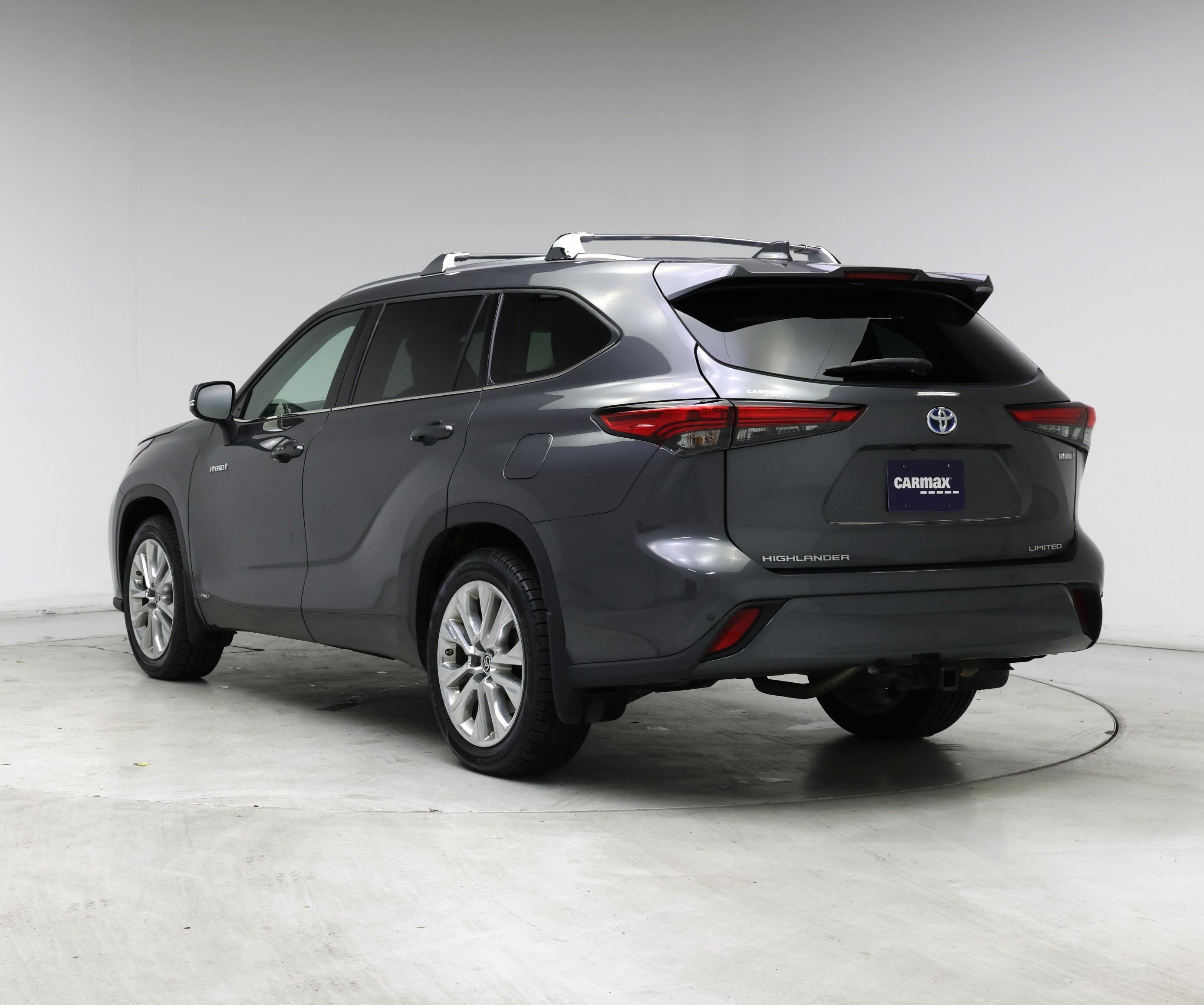 Thumbnail: 2021 Toyota Highlander - 2