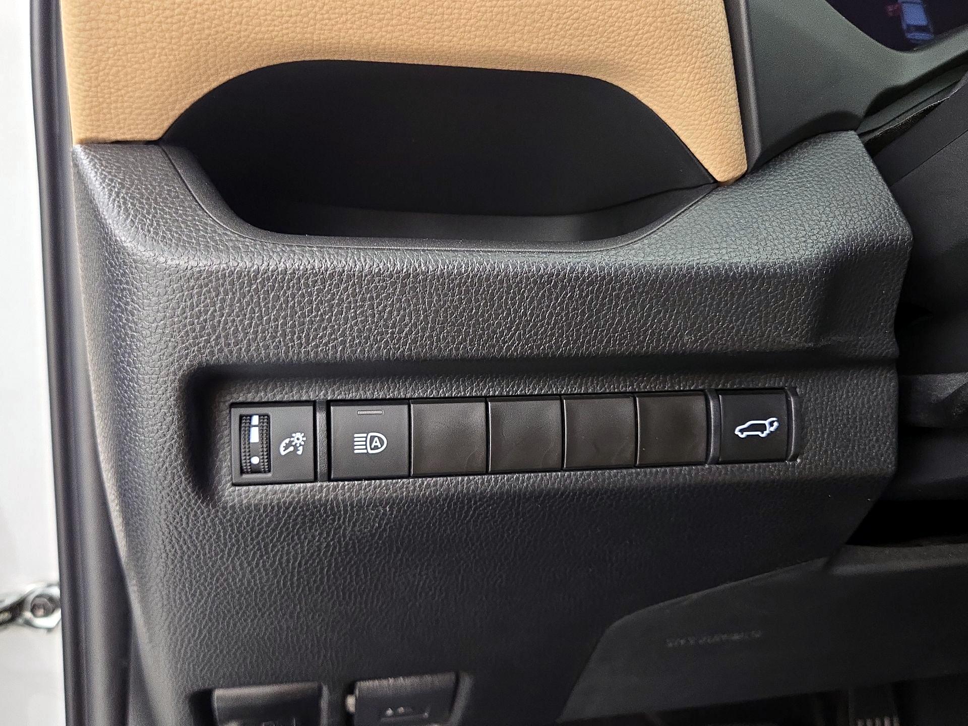 Thumbnail: 2023 Toyota RAV4 - 13