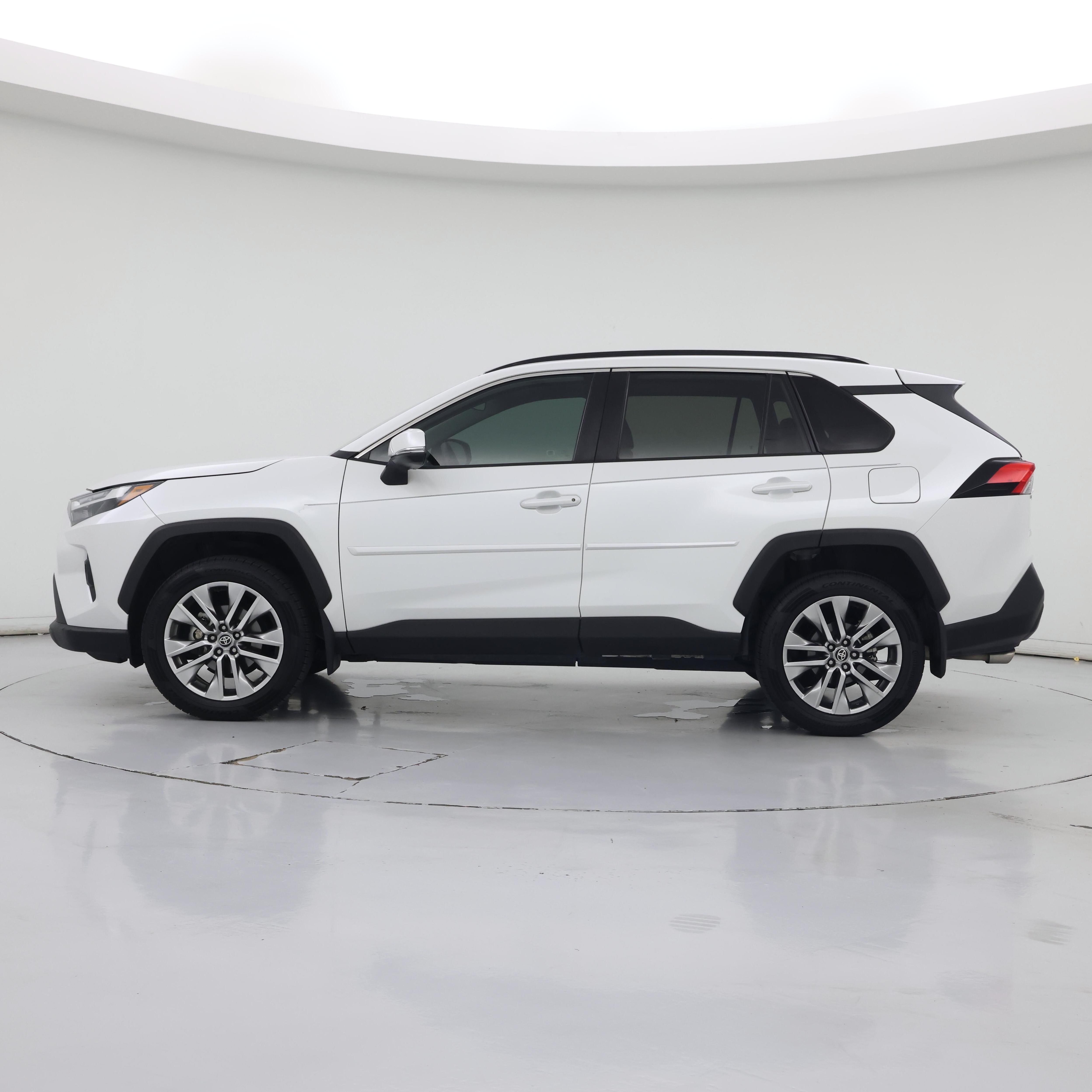 Thumbnail: 2023 Toyota RAV4 - 3