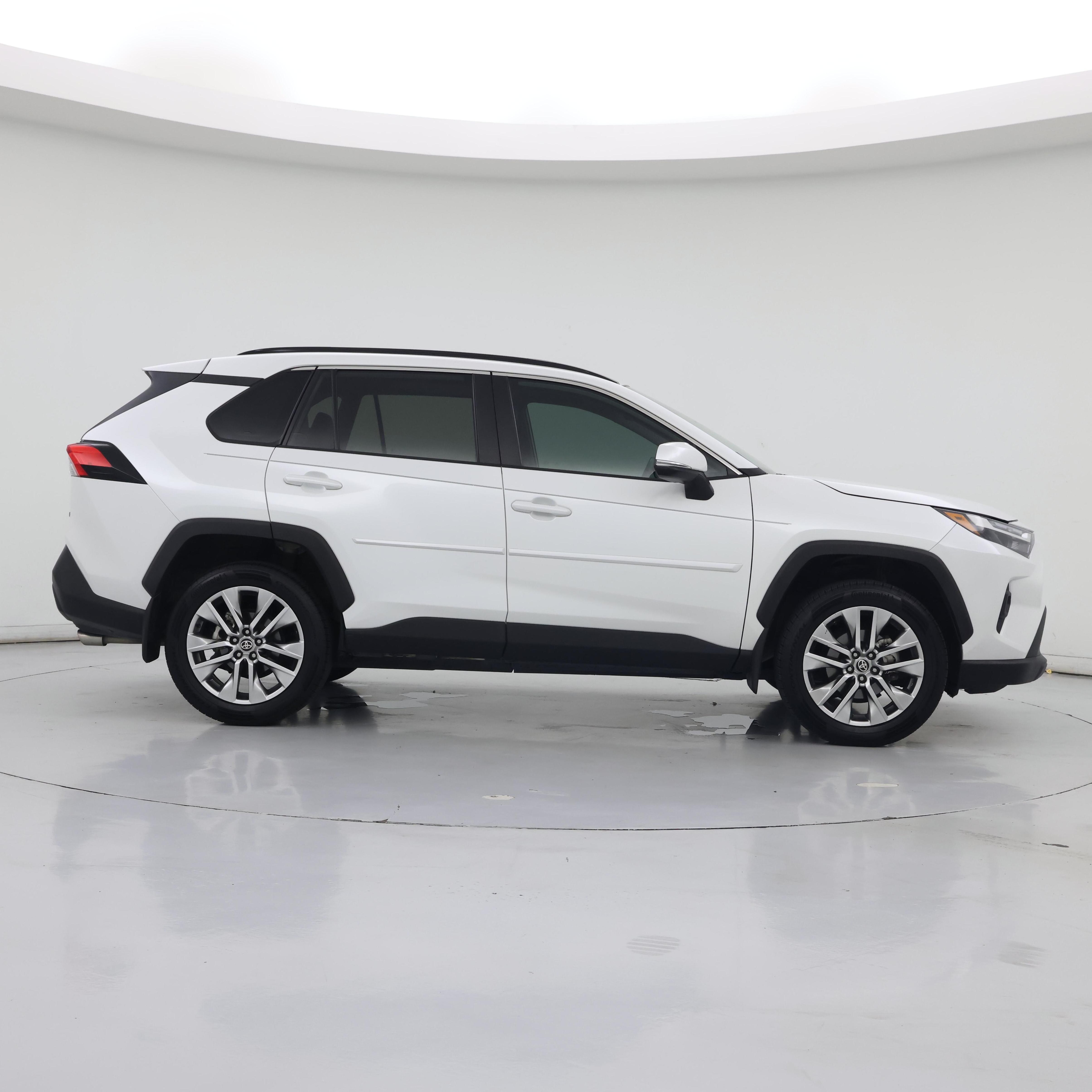Thumbnail: 2023 Toyota RAV4 - 7