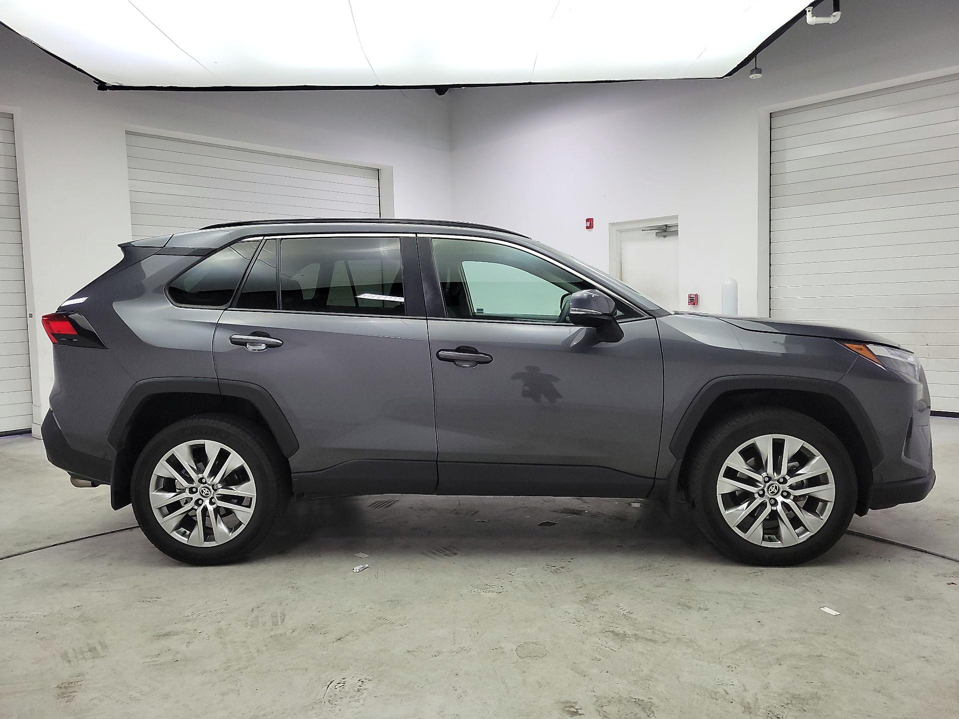 Thumbnail: 2024 Toyota RAV4 - 4