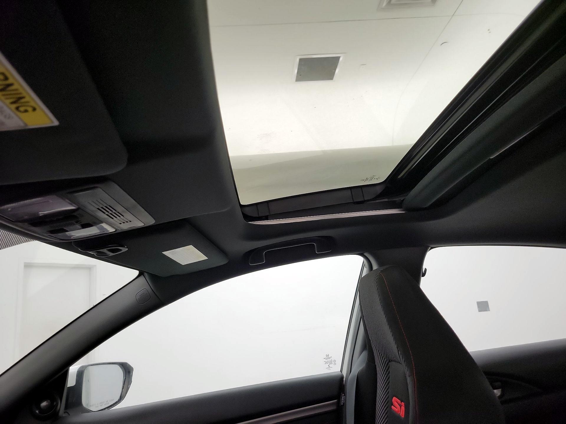Thumbnail: 2019 Honda Civic - 17