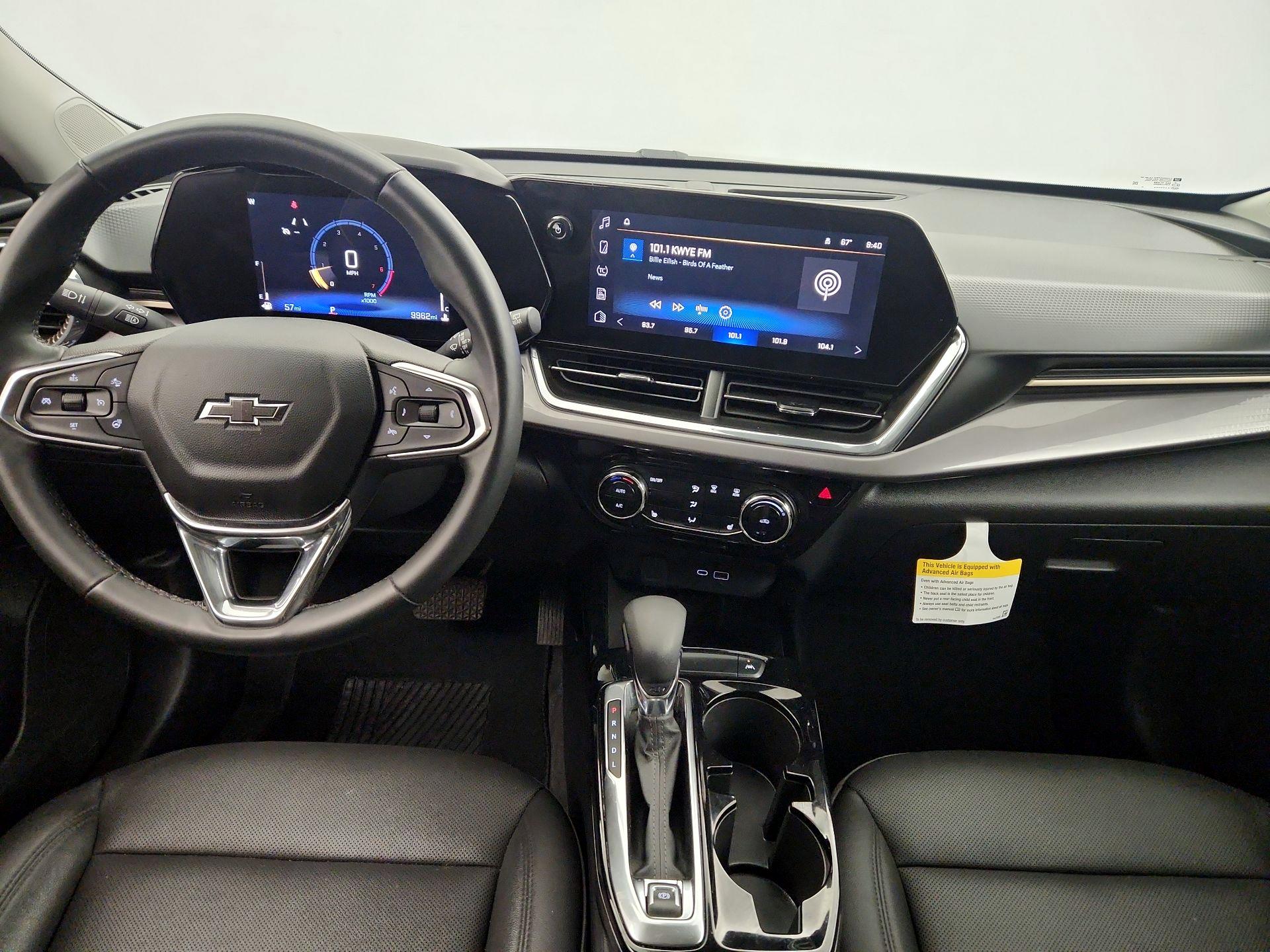 Thumbnail: 2026 Chevrolet Trax - 9