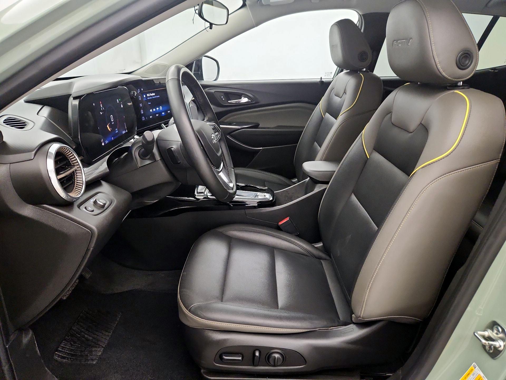 Thumbnail: 2026 Chevrolet Trax - 11