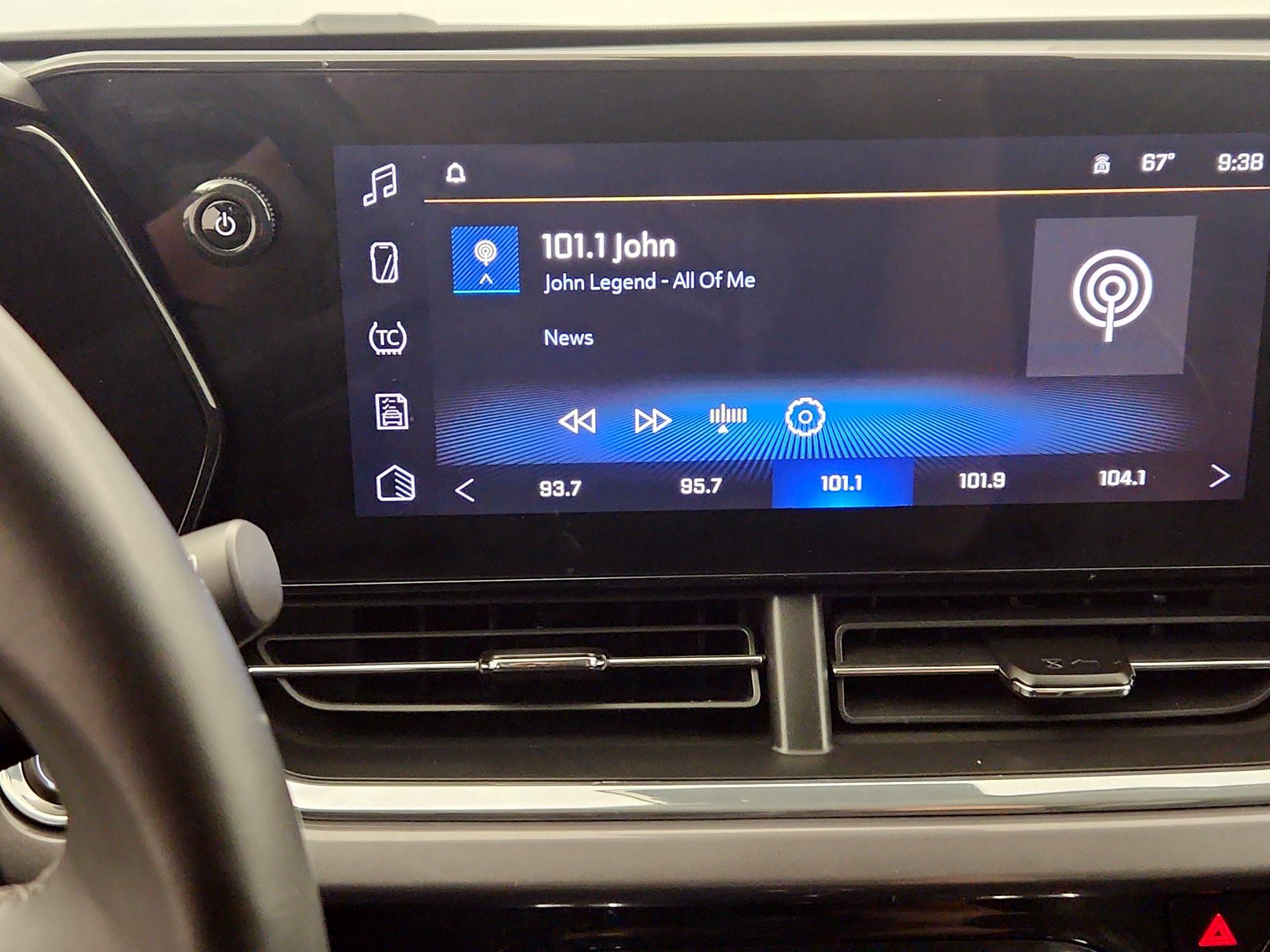 Thumbnail: 2026 Chevrolet Trax - 15