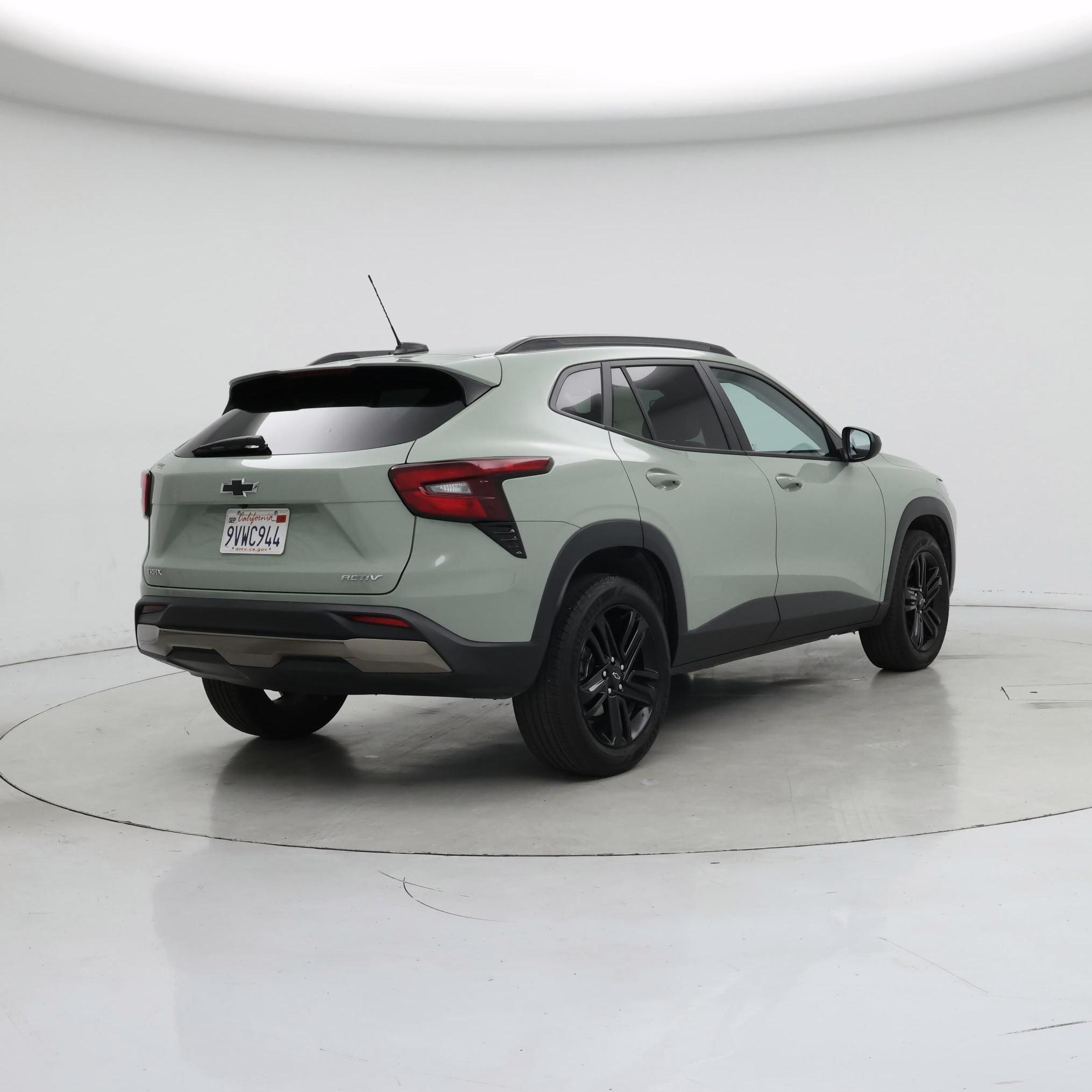 Thumbnail: 2026 Chevrolet Trax - 8