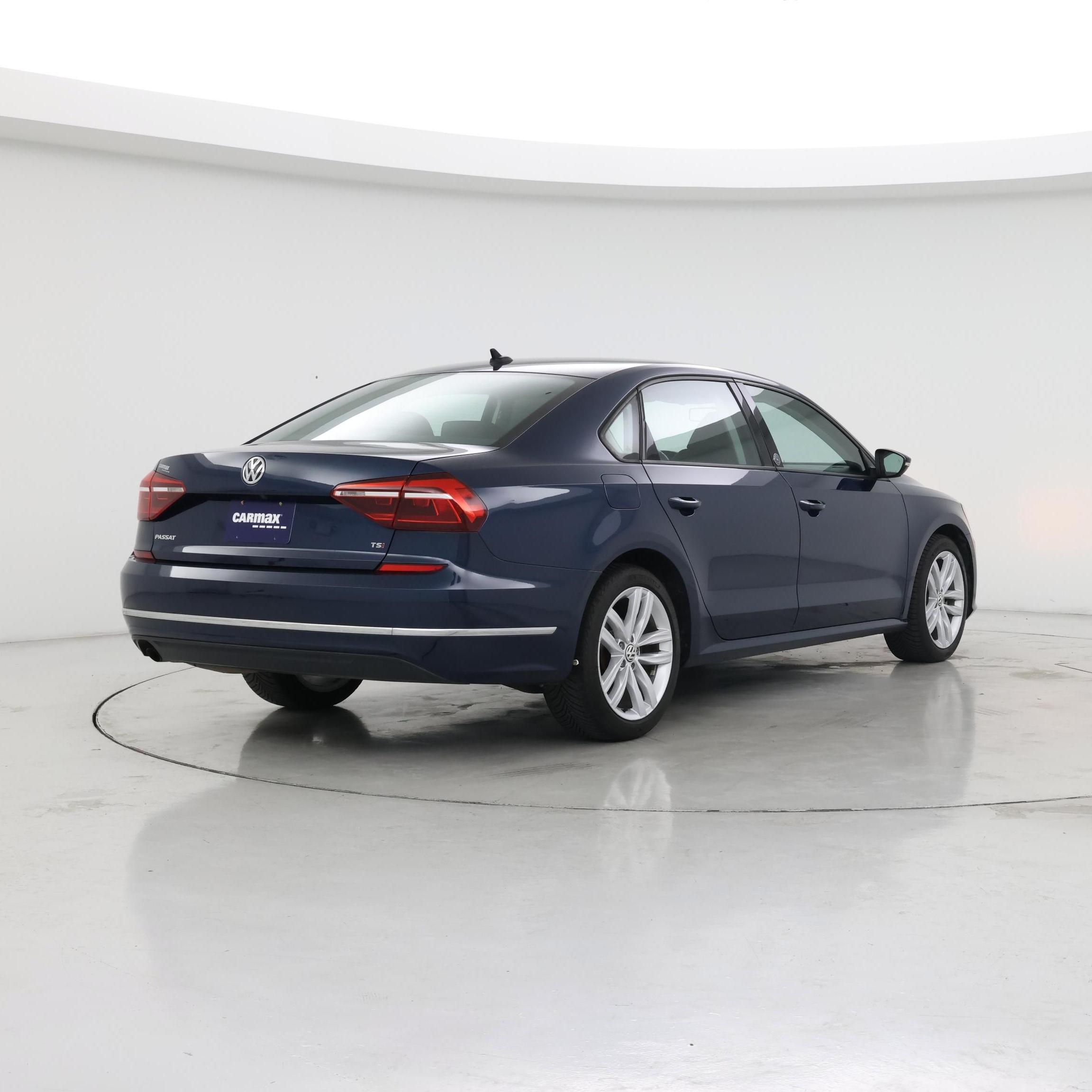 Thumbnail: 2019 Volkswagen Passat - 8