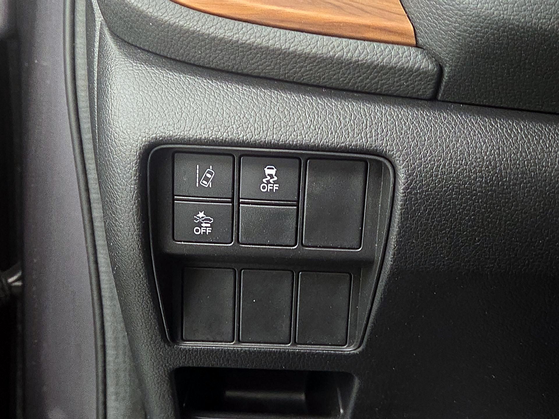 Thumbnail: 2018 Honda CR-V - 13