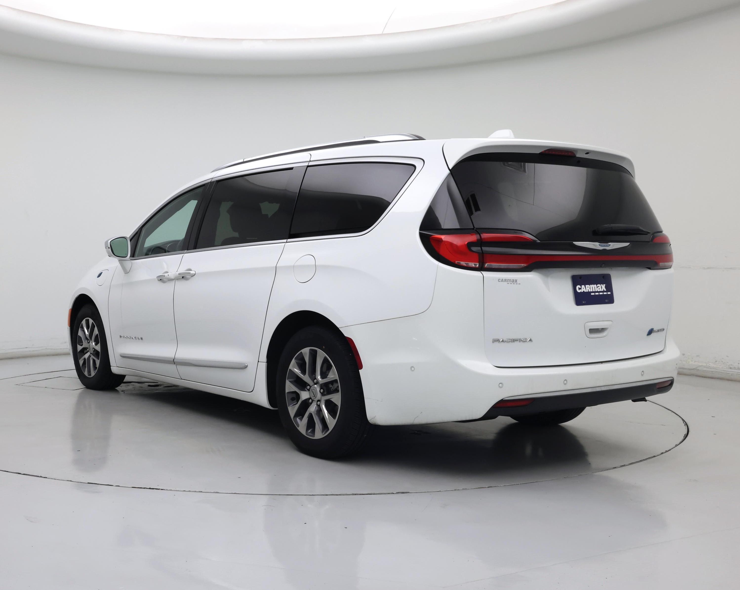 Thumbnail: 2021 Chrysler Pacifica - 2