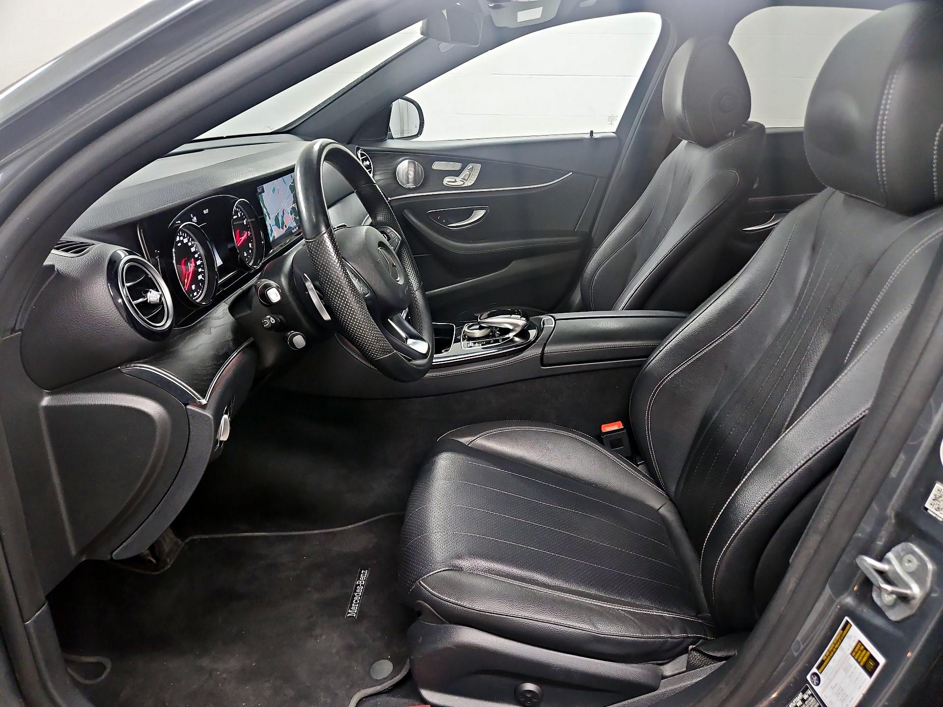 Thumbnail: 2017 Mercedes-Benz E-Class - 11