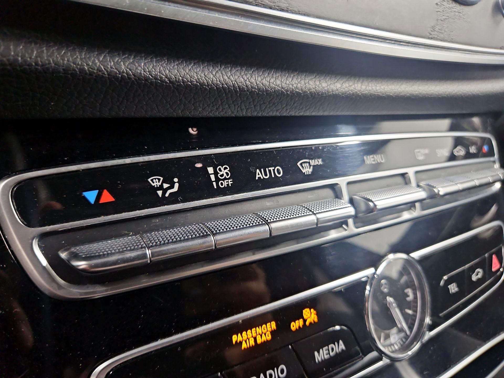 Thumbnail: 2017 Mercedes-Benz E-Class - 17