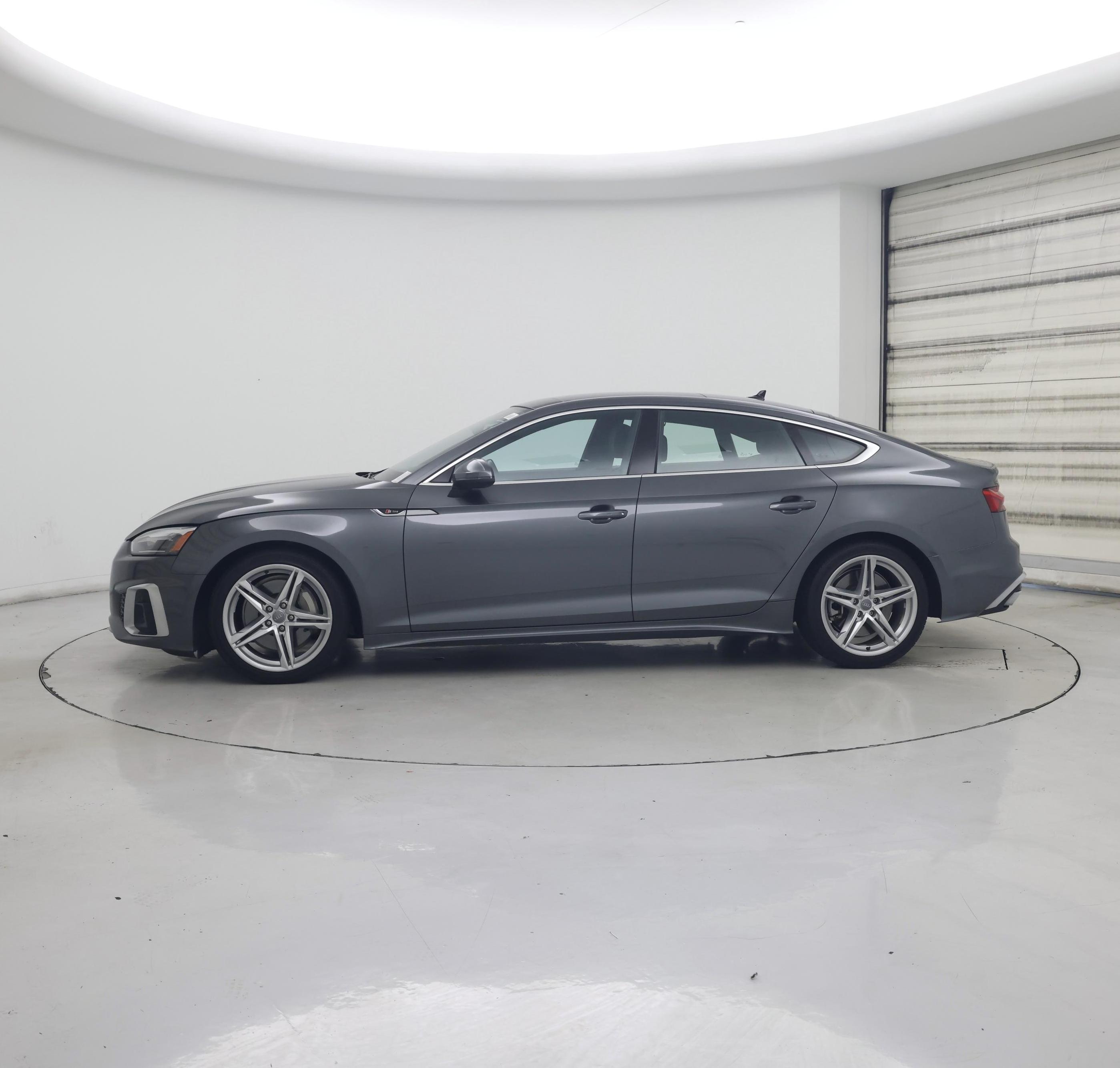 Thumbnail: 2021 Audi A5 - 3