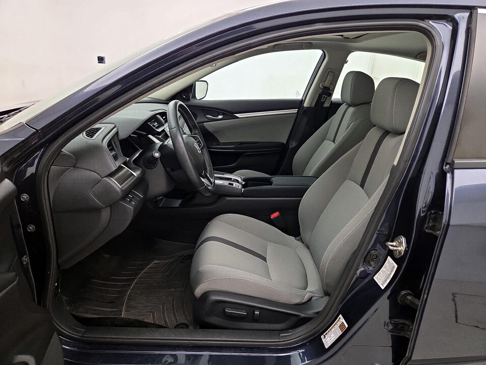 Thumbnail: 2019 Honda Civic - 11