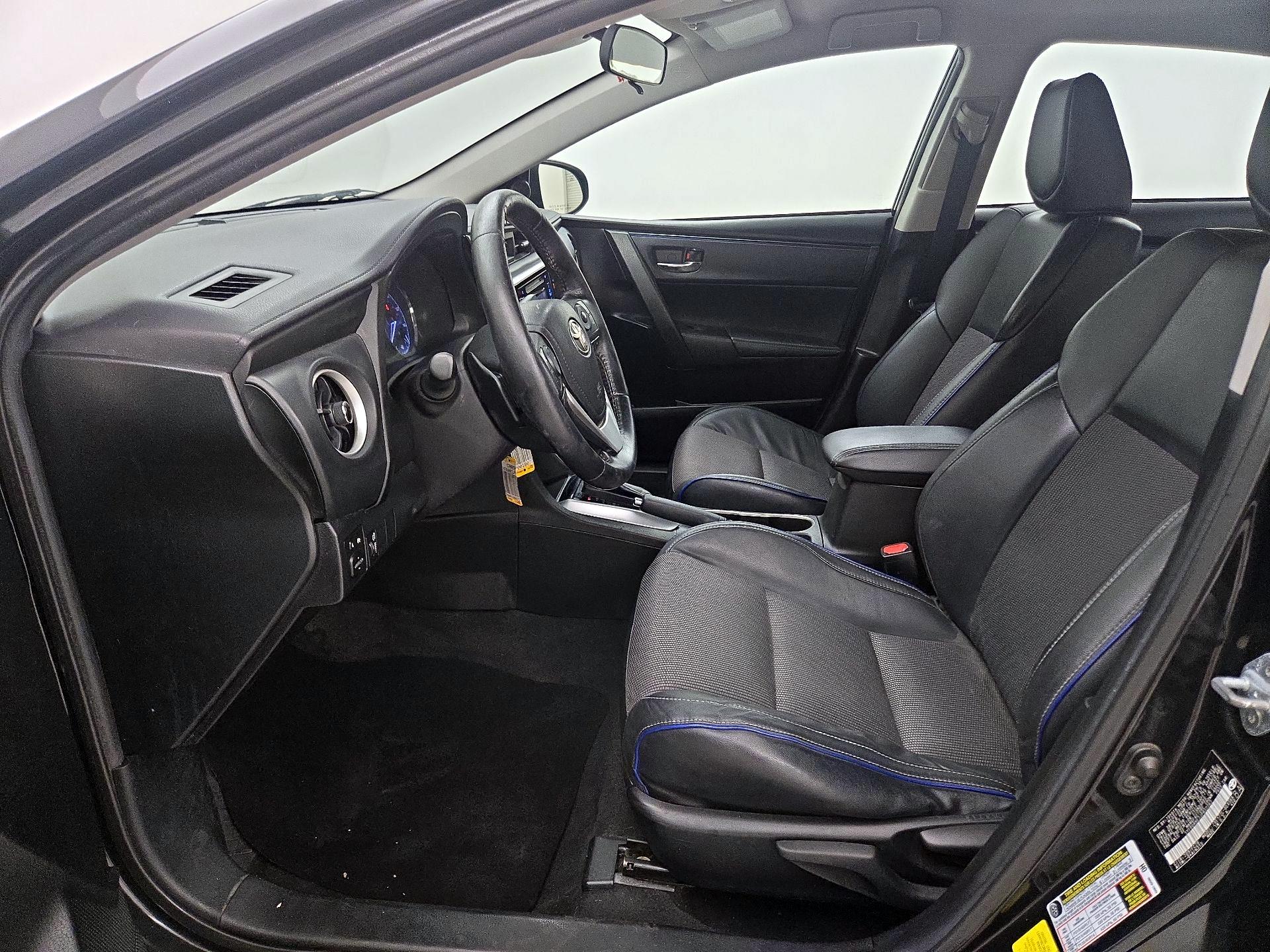 Thumbnail: 2018 Toyota Corolla - 11