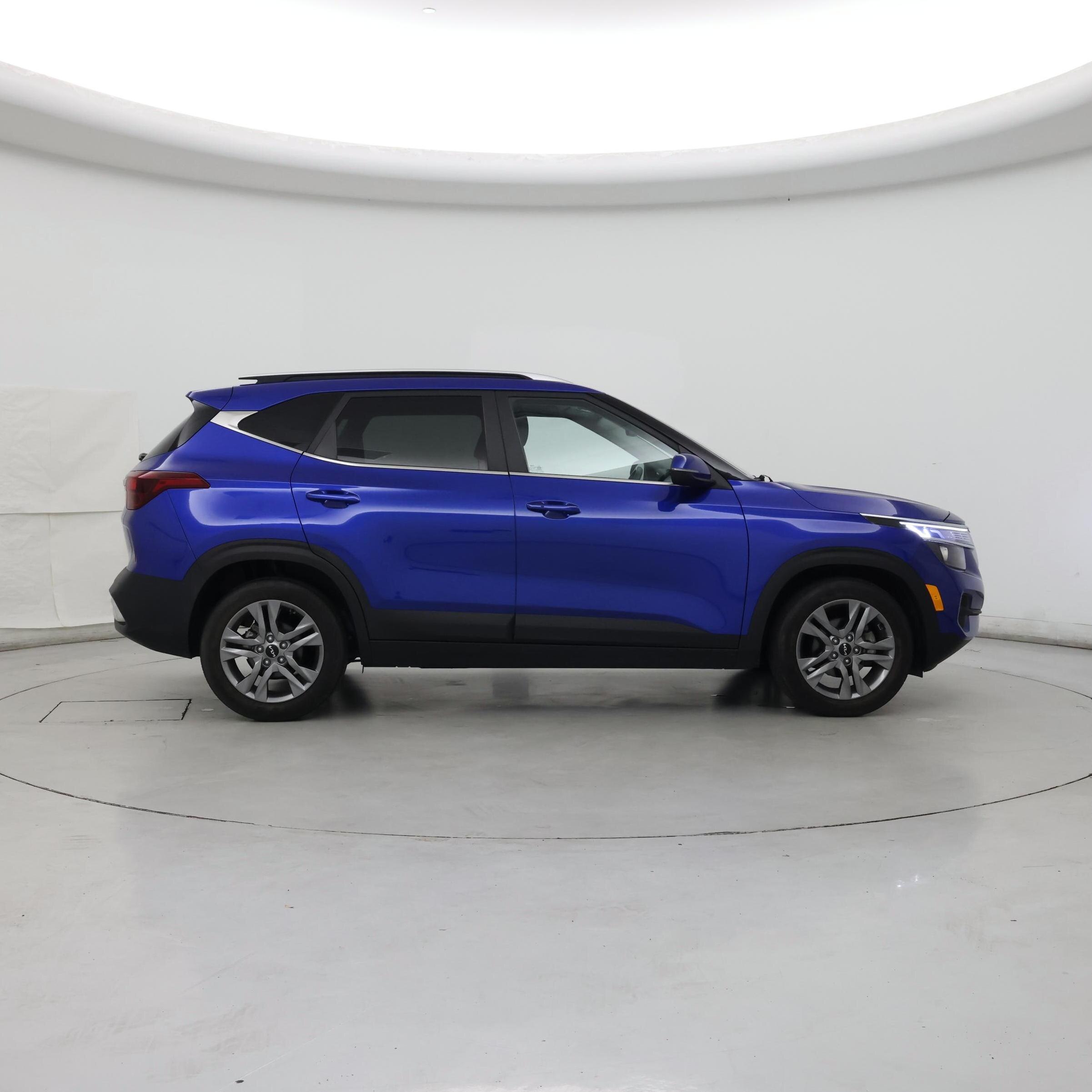 Thumbnail: 2022 Kia Seltos - 7